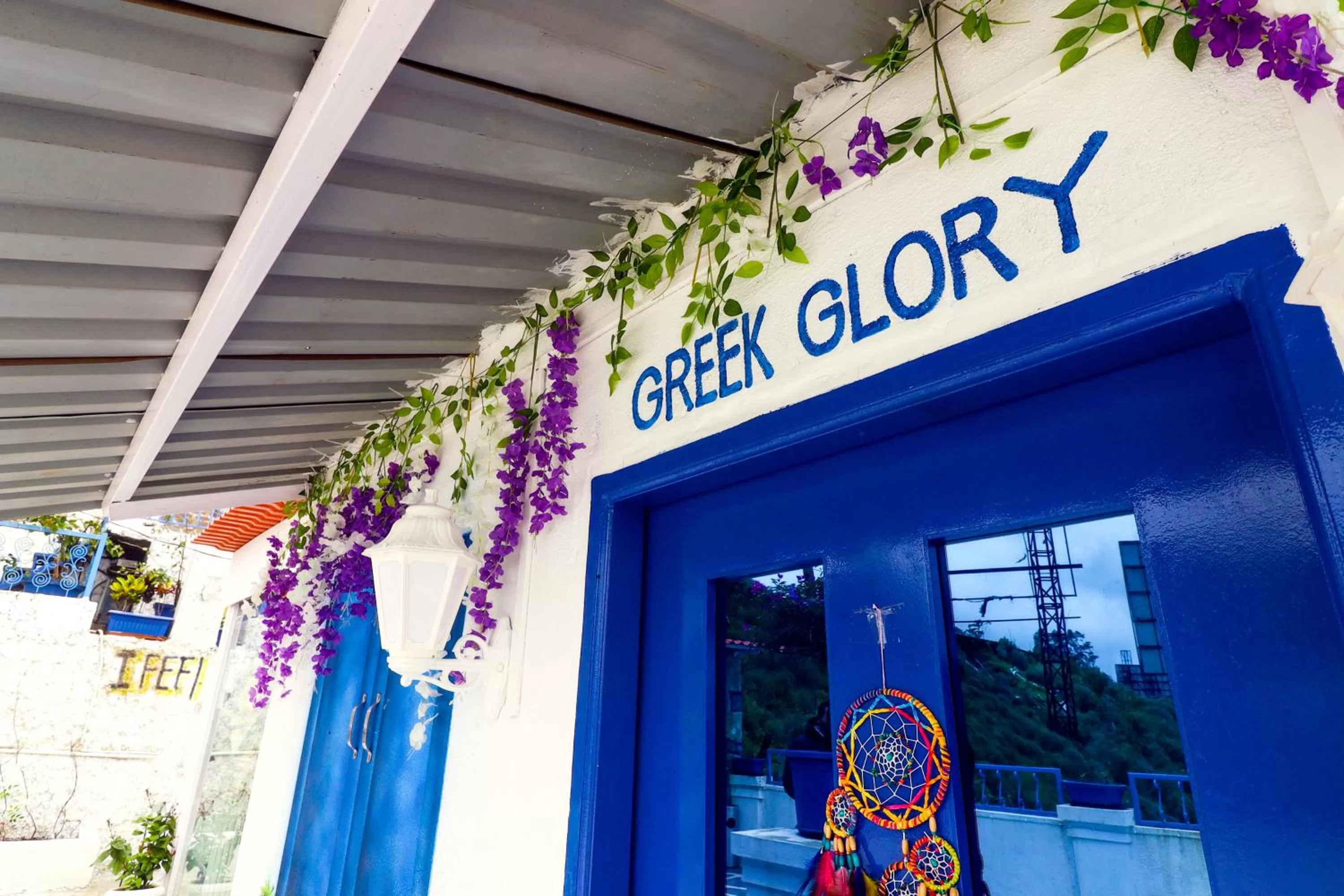 Facade/entrance in Hotel Greek Glory