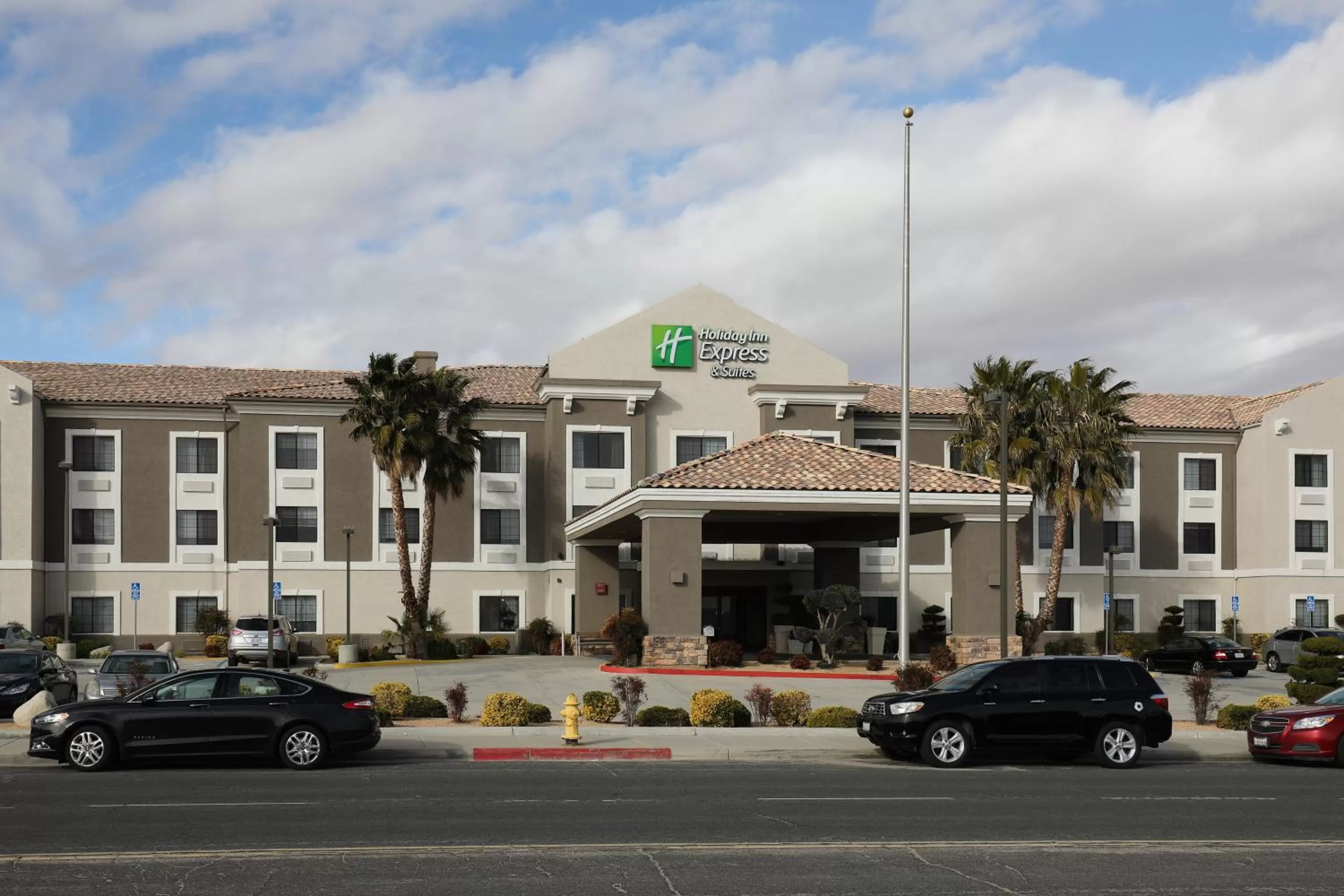 Holiday Inn Express Hotel & Suites Hesperia by IHG