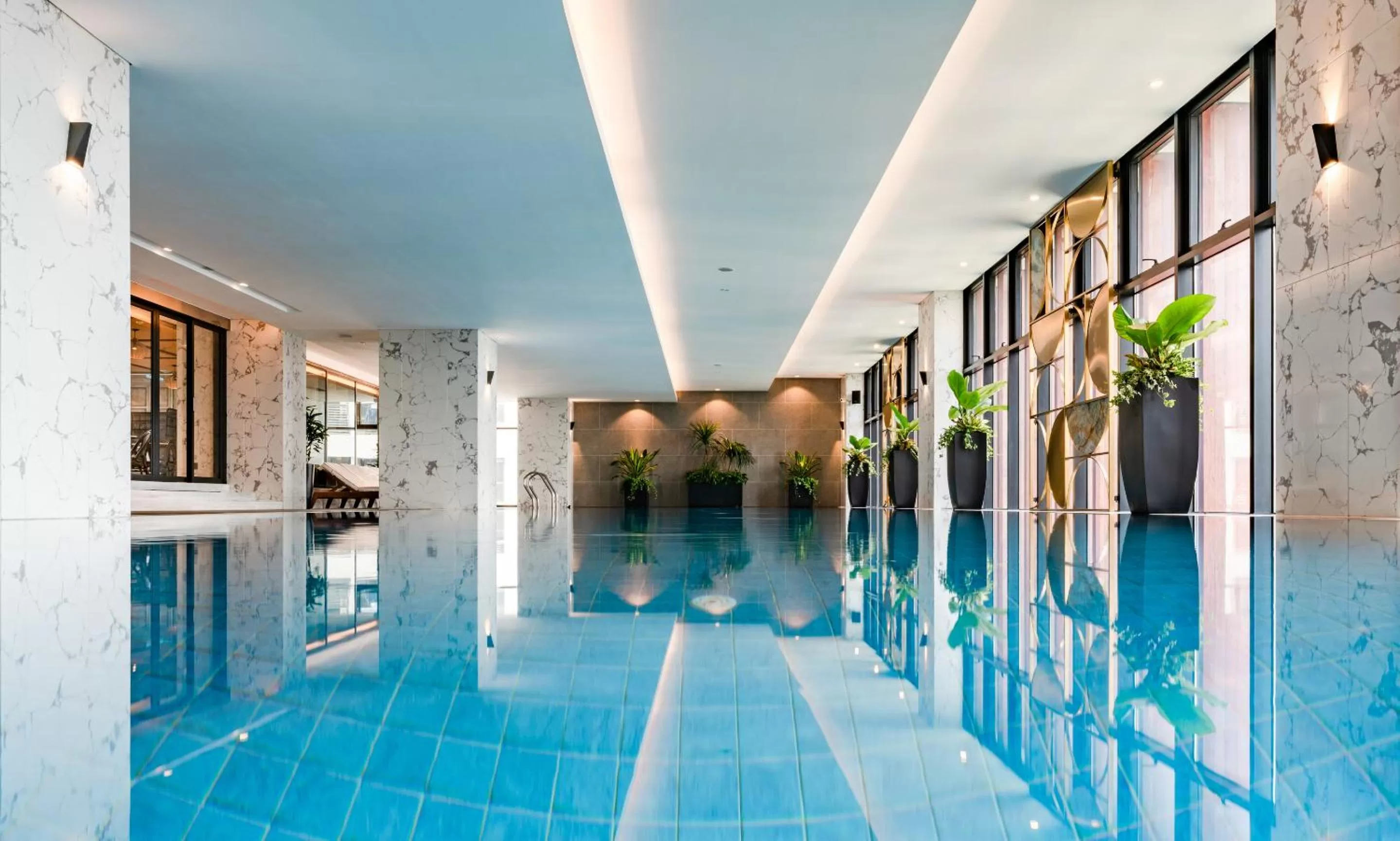 Swimming pool in Eastin Hotel & Residences Hanoi