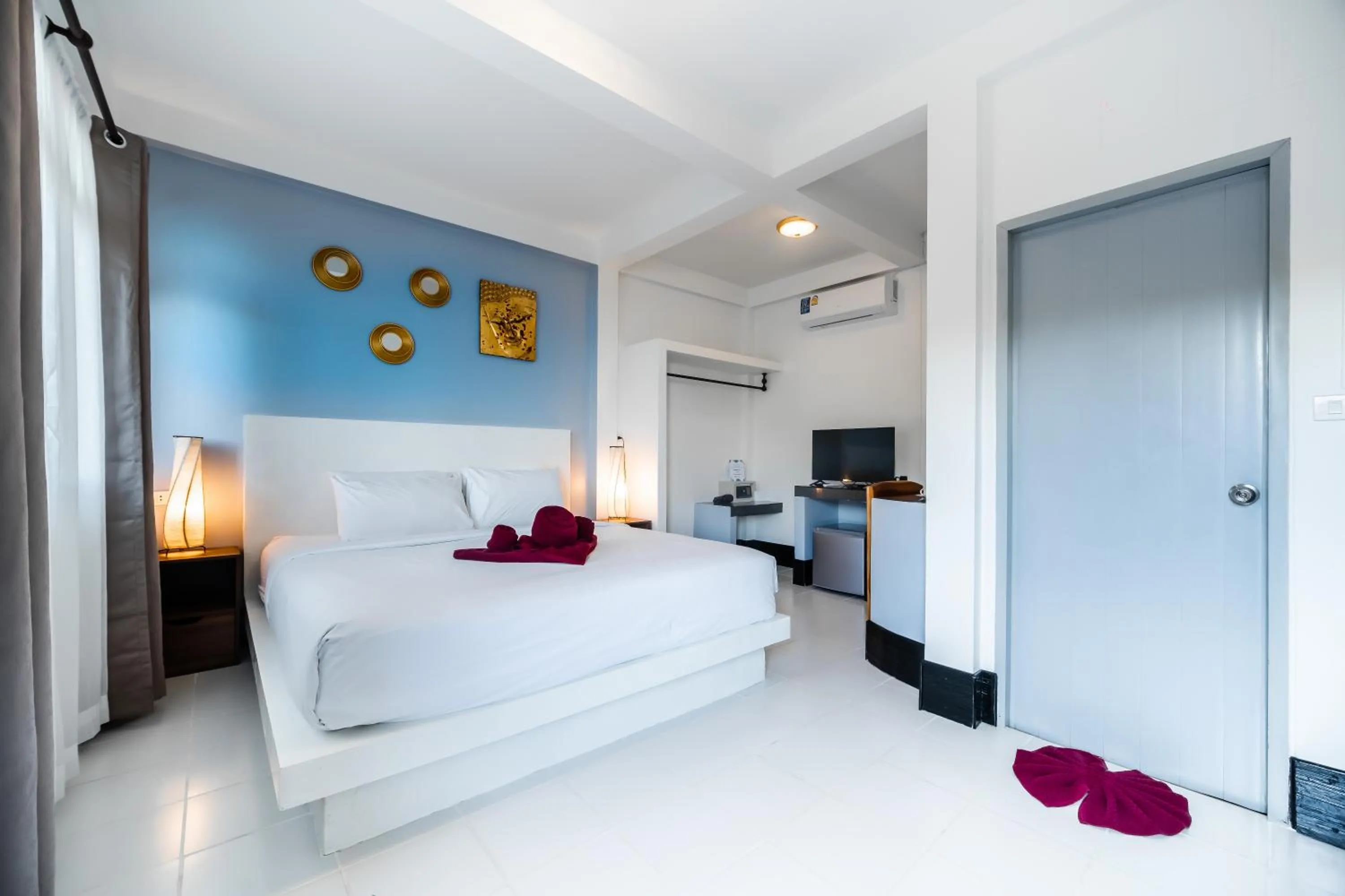 Economy Double  Room in Crystal Bay Beach Resort