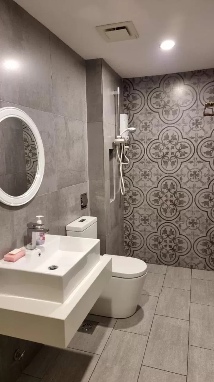 Bathroom in Arte Mont Kiara Hotel Suite