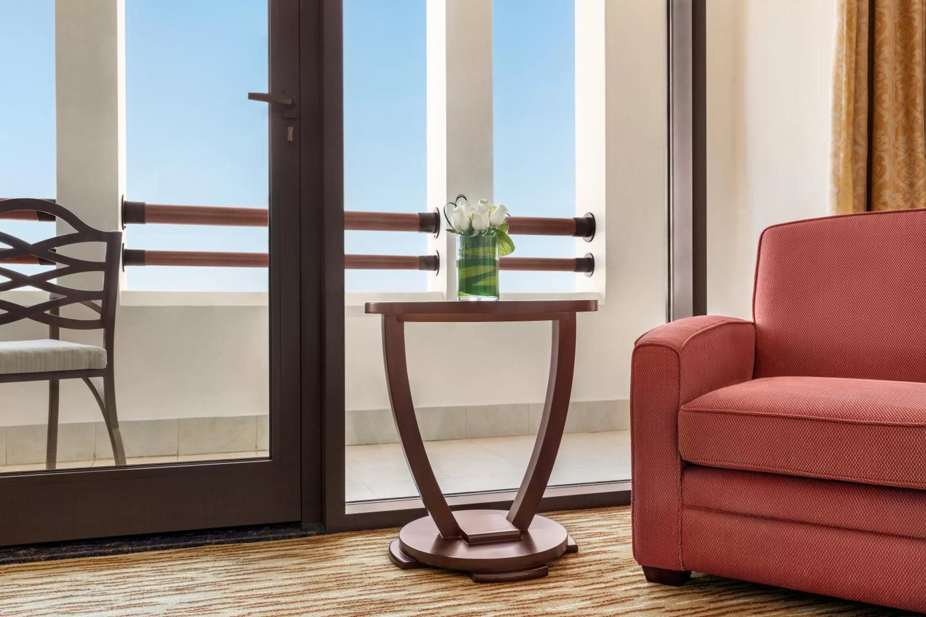 Seating area in Shangri-La Barr Al Jissah, Muscat