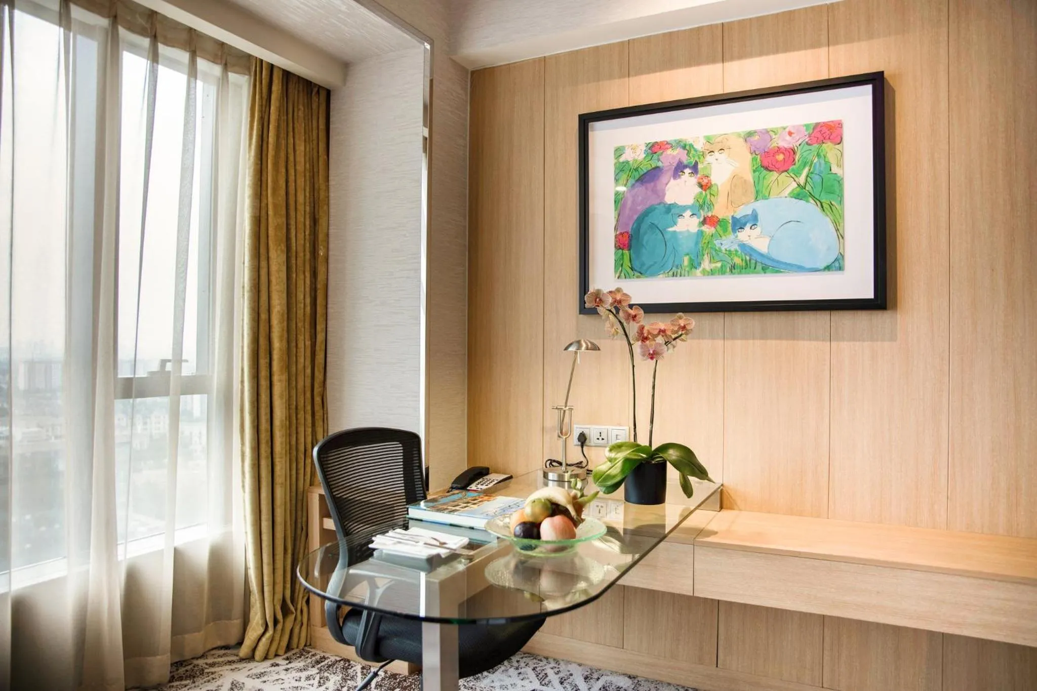 Photo of the whole room in Holiday Inn Shanghai Hongqiao West by IHG