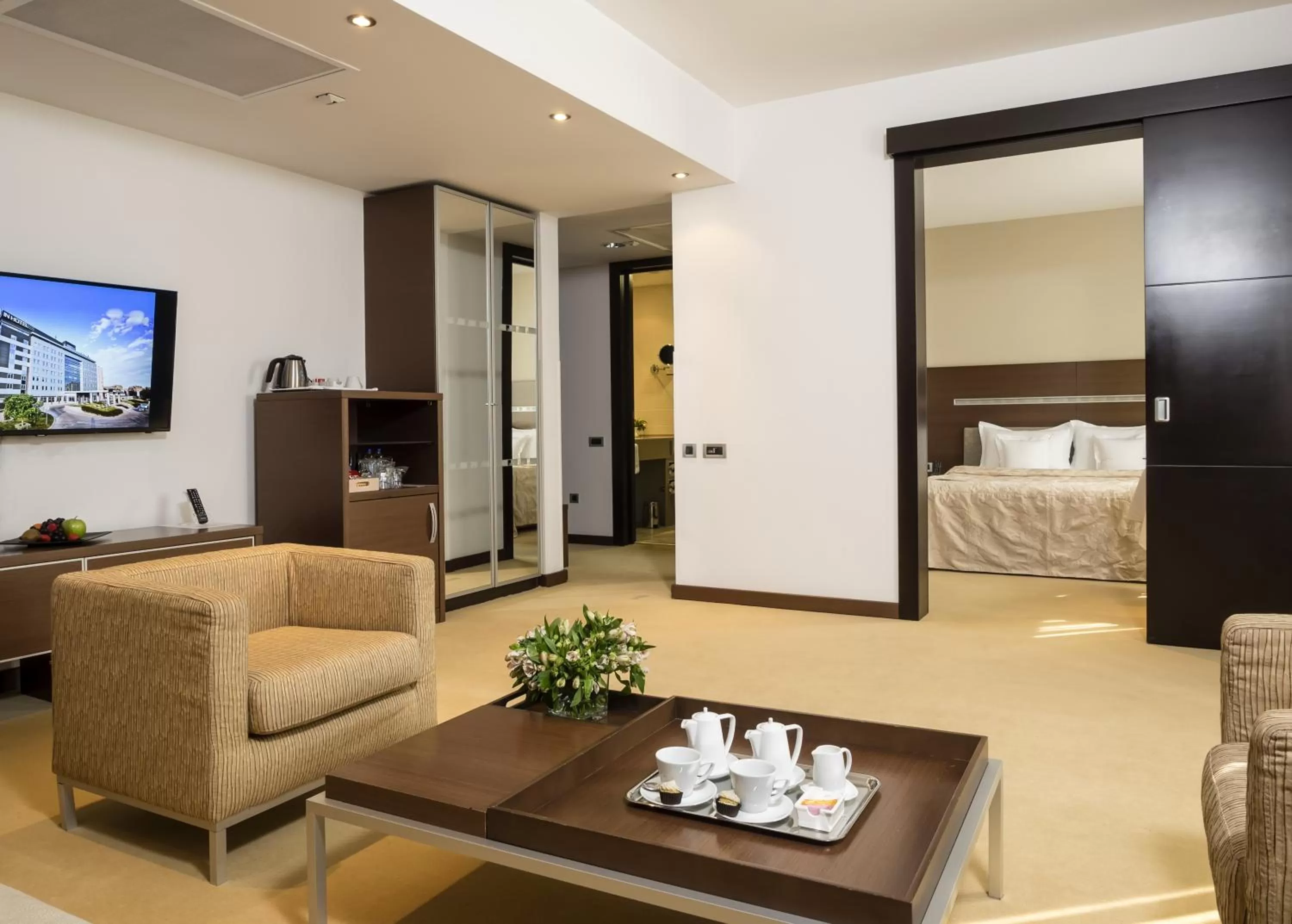 Bed in IN Hotel Beograd