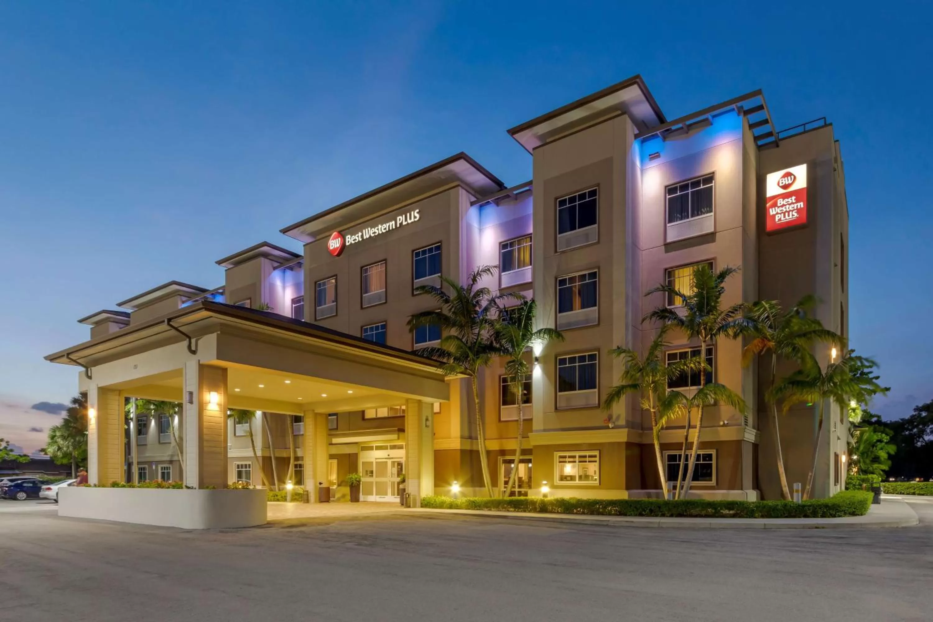Best Western Plus Miami Airport North Hotel & Suites