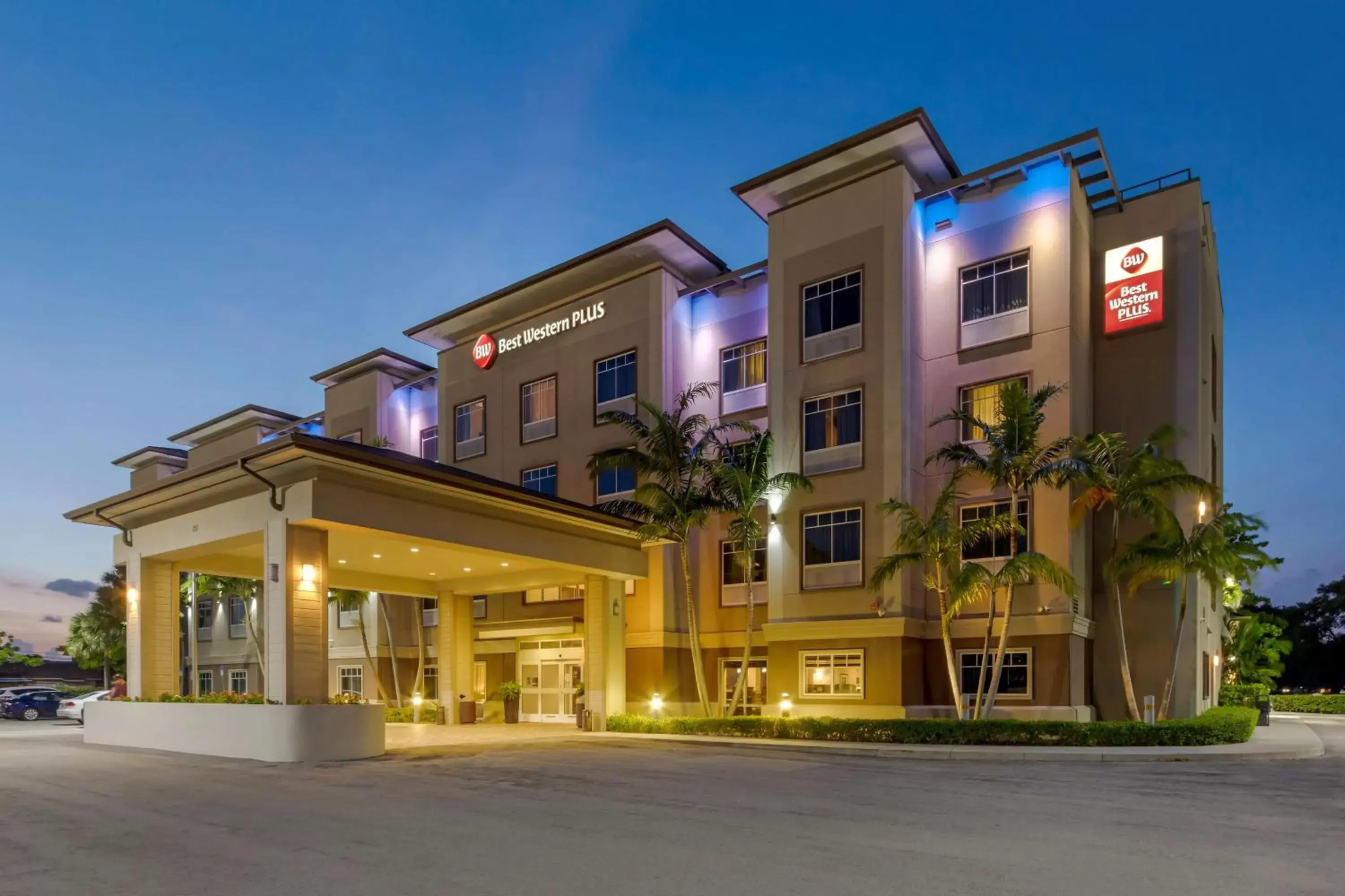 Best Western Plus Miami Airport North Hotel & Suites Best Western Plus Miami Airport North Hotel & Suites