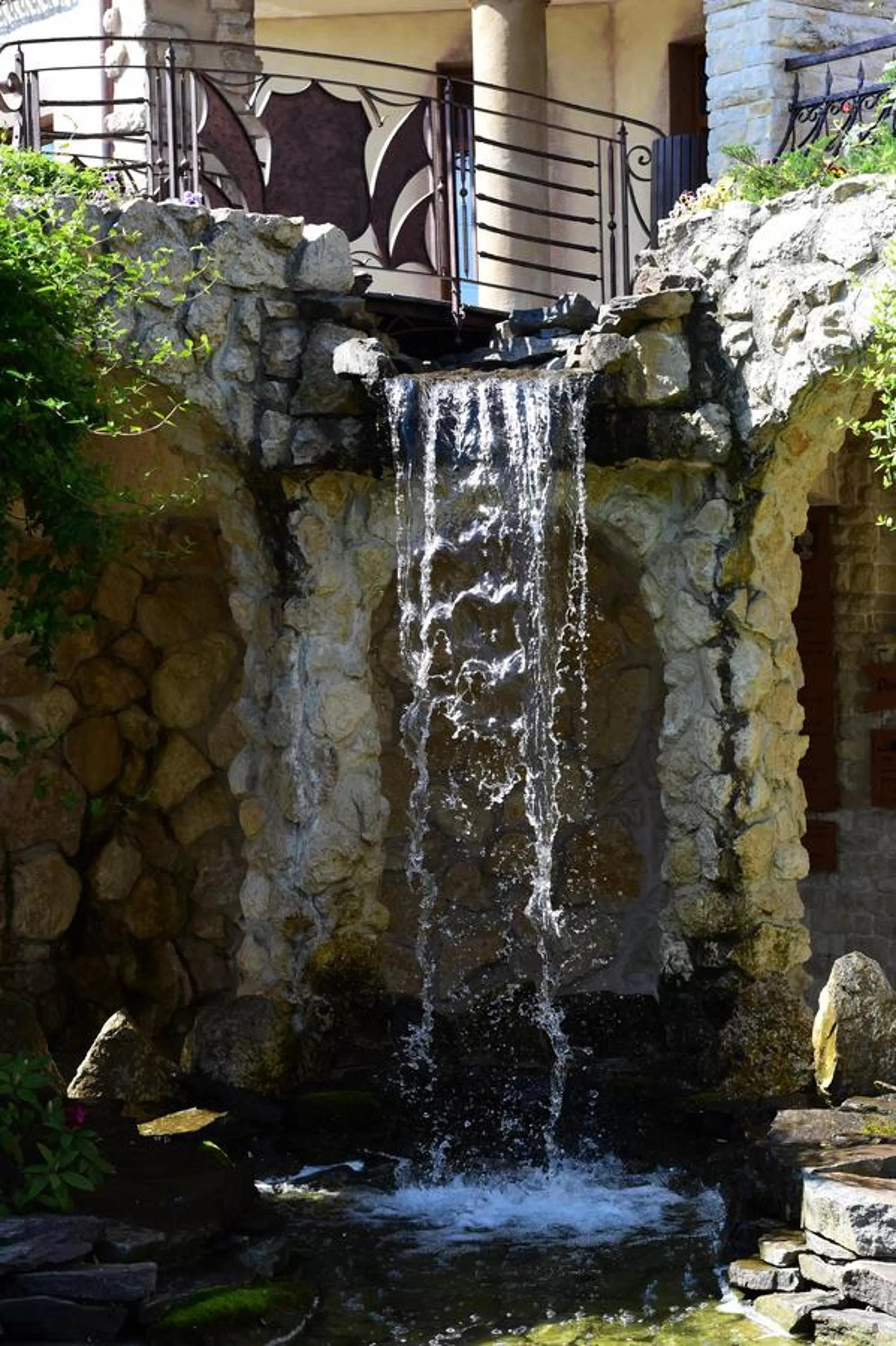 Decorative detail in Castel Transilvania