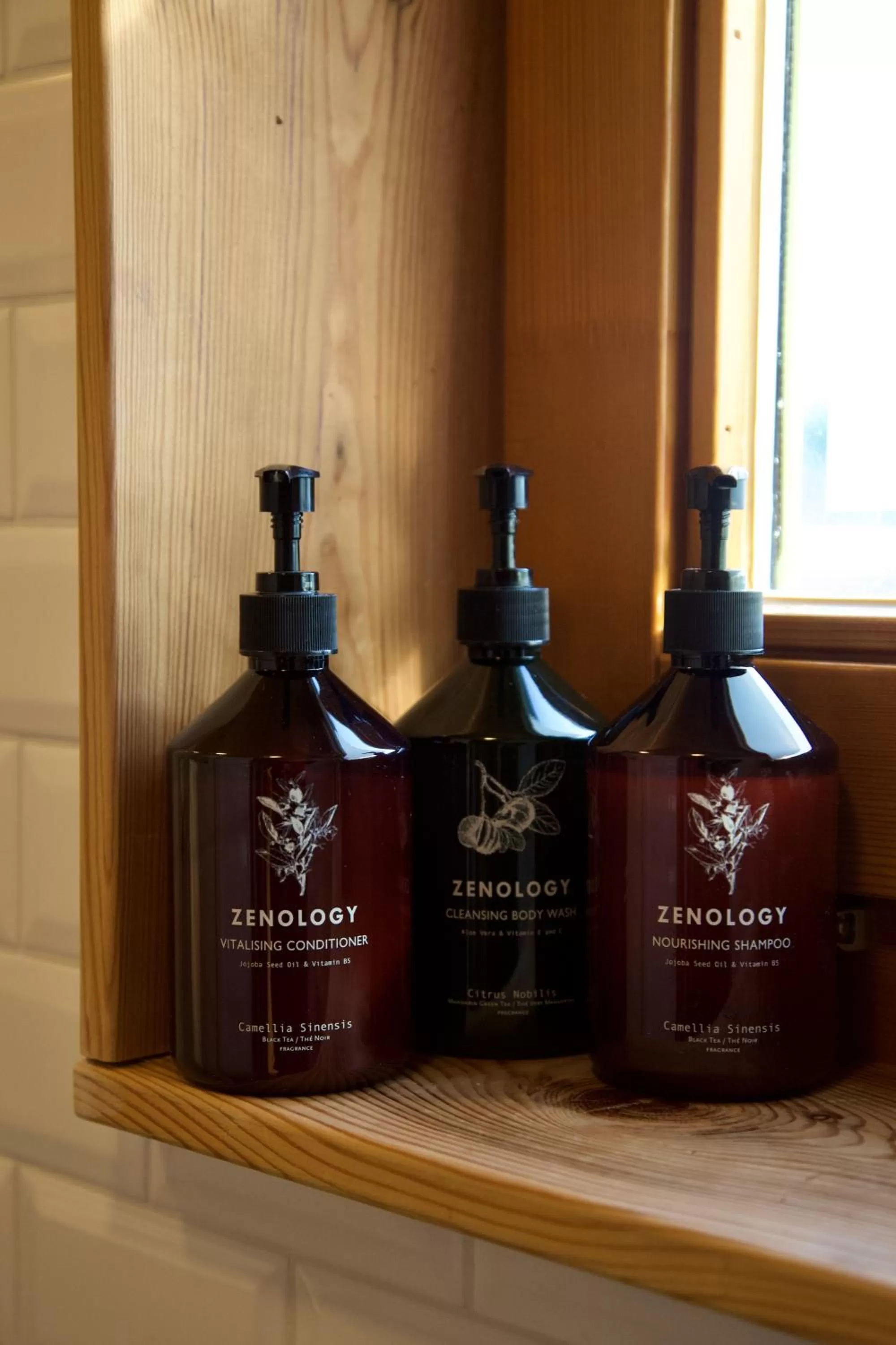 Drinks in The Unbound Amsterdam