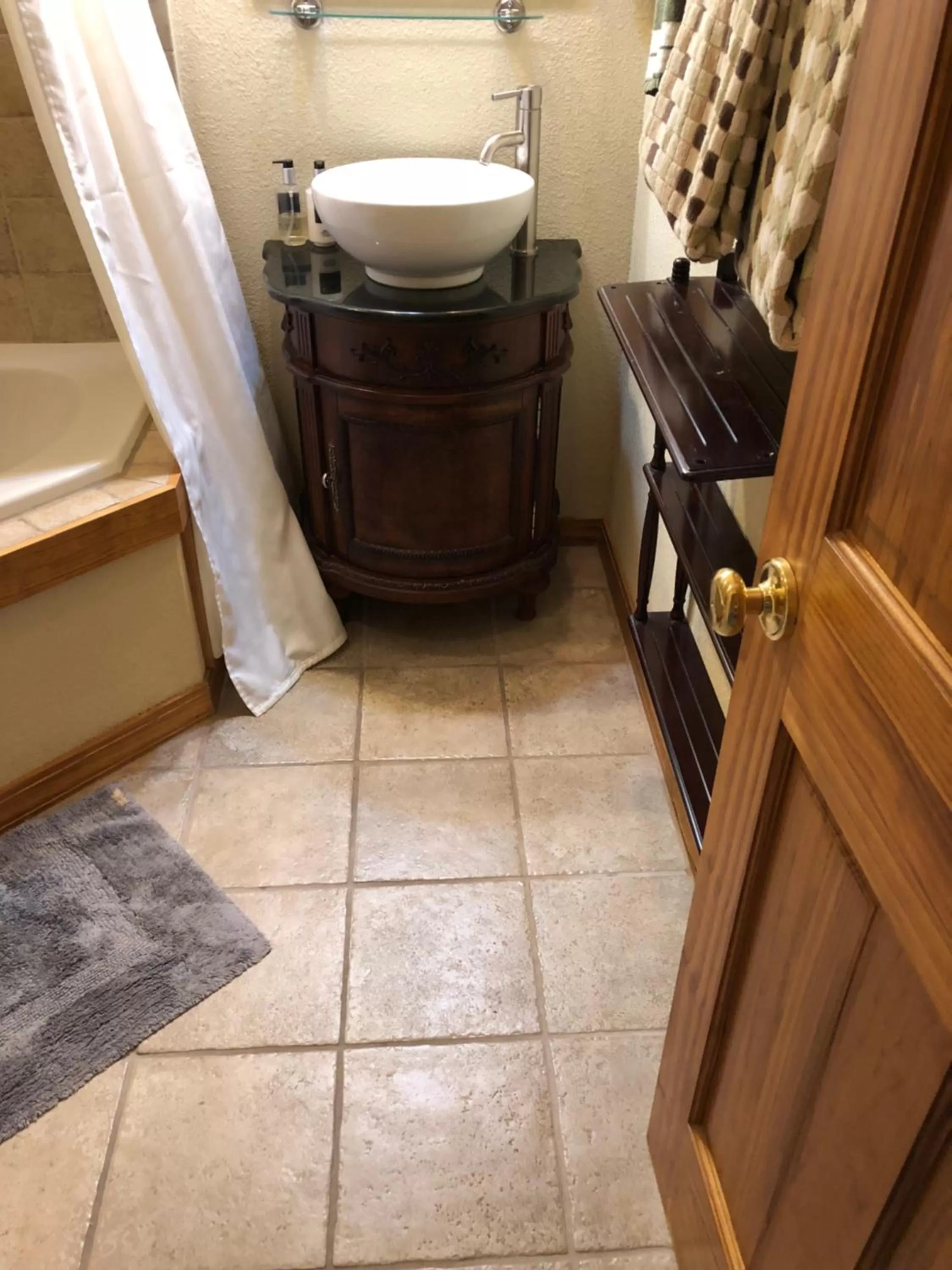 Bathroom in All Seasons Inn