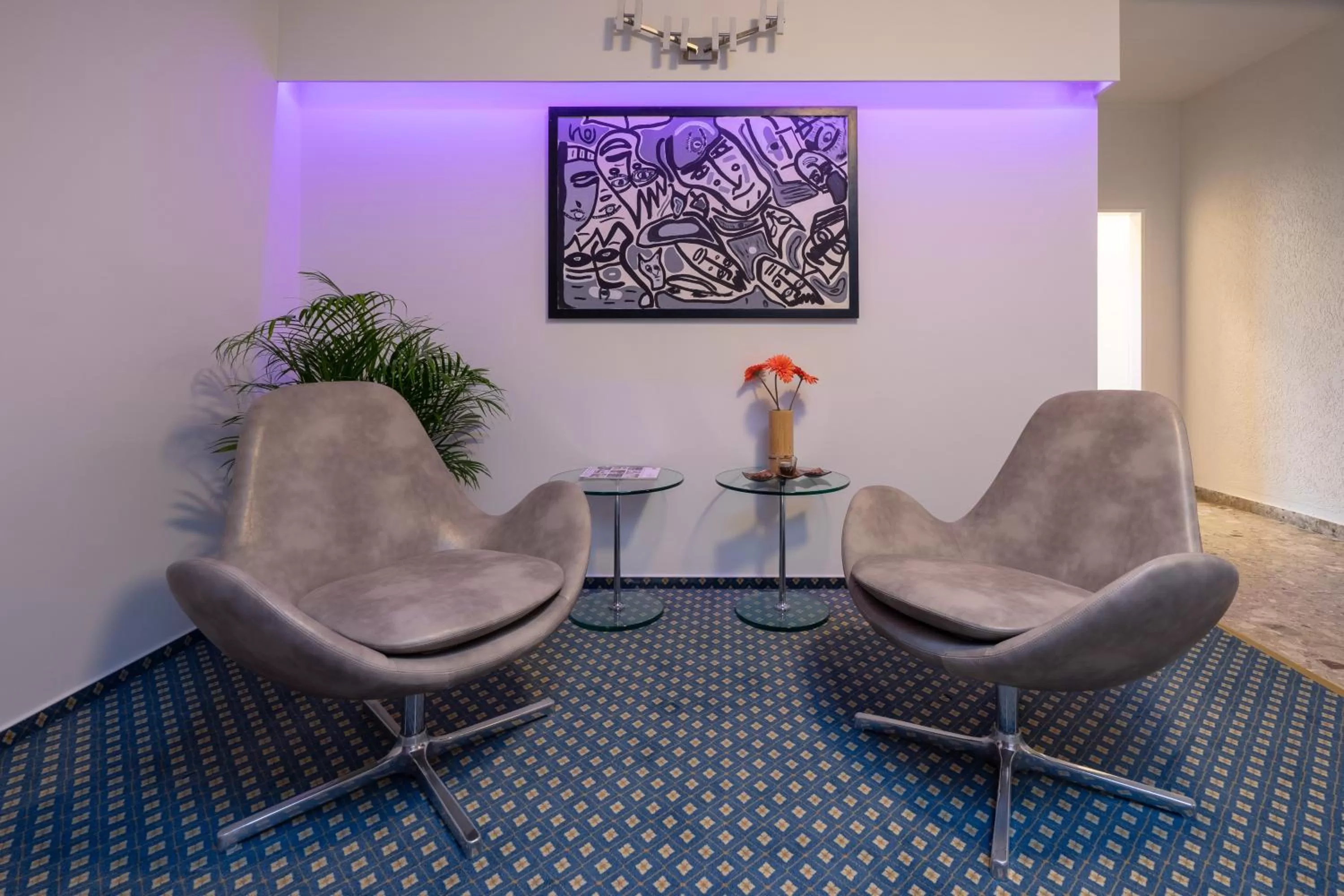 Lounge or bar in Confour Hotel