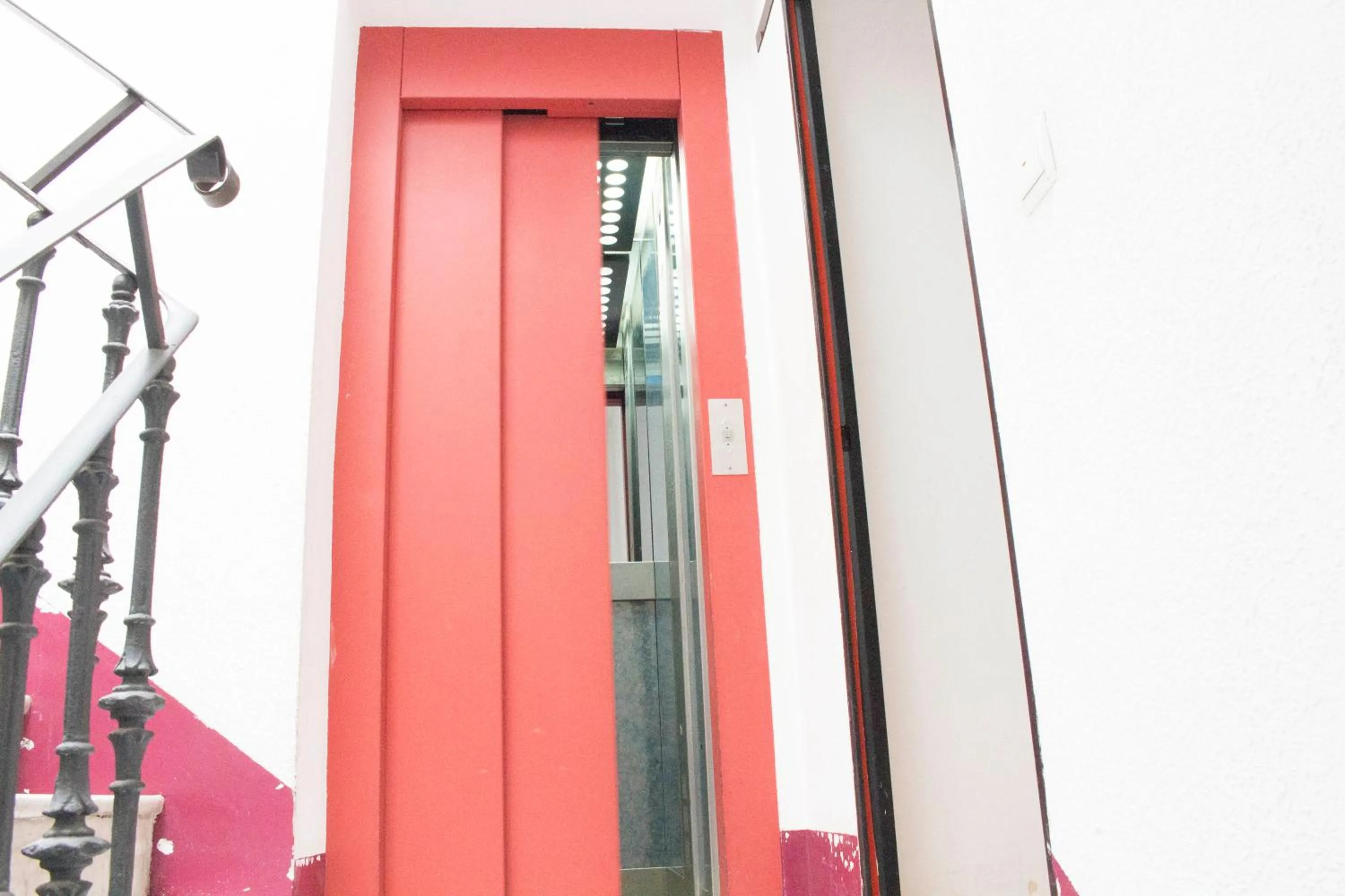 Property building in Living Valencia Apartments - Merced