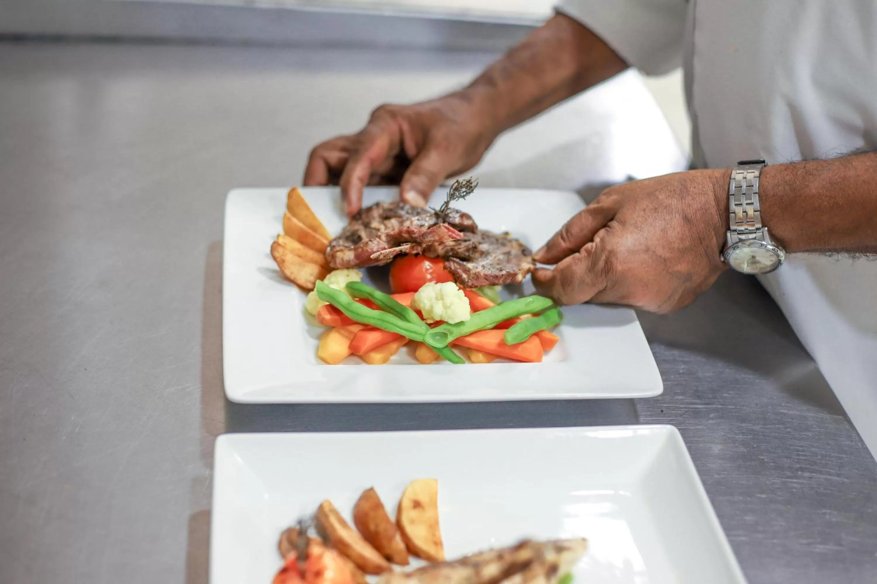 Lunch in Lavendish Lake Giritale - Former Giritale Hotel