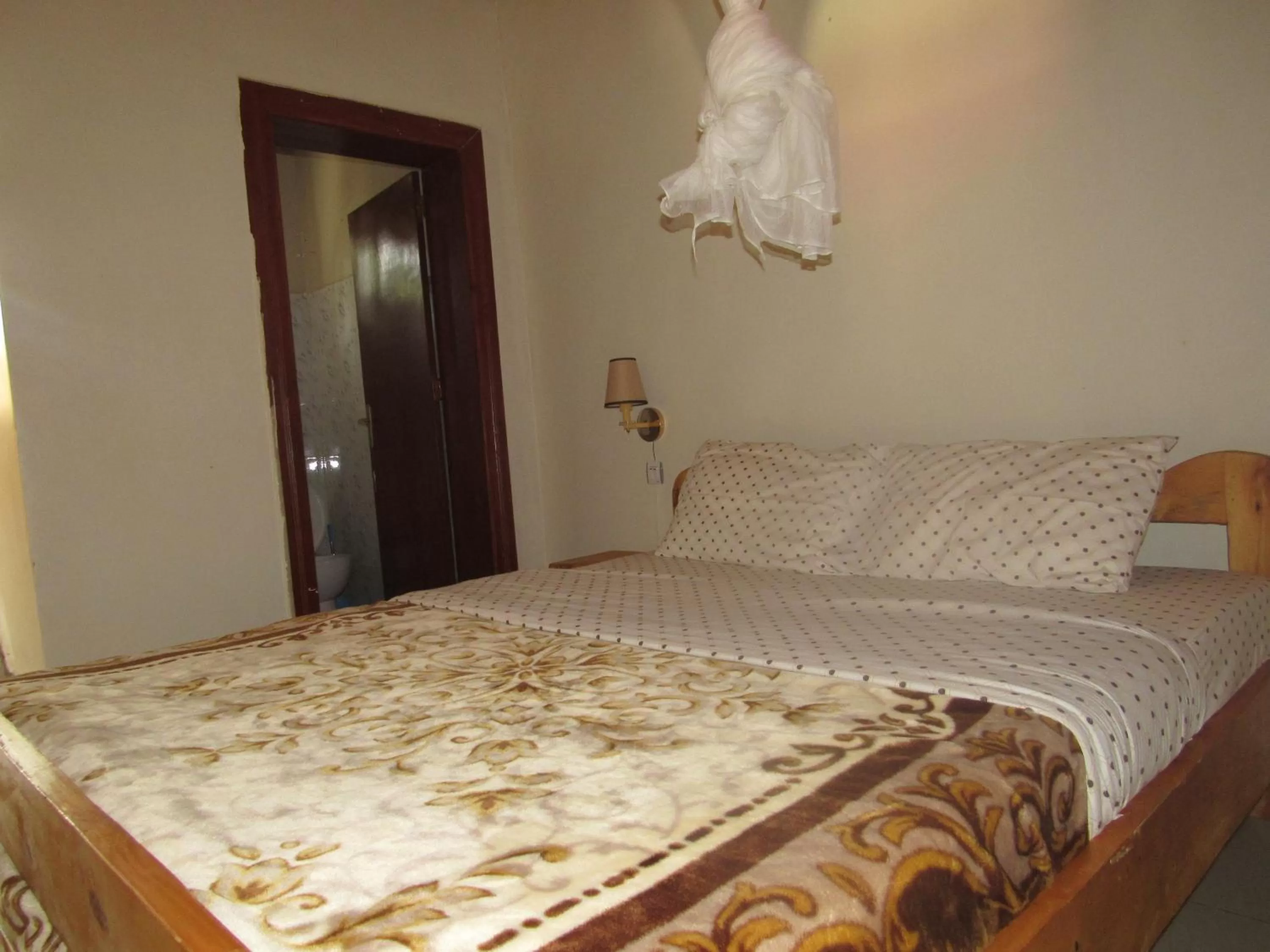 Photo of the whole room in Rebero Kivu Resort