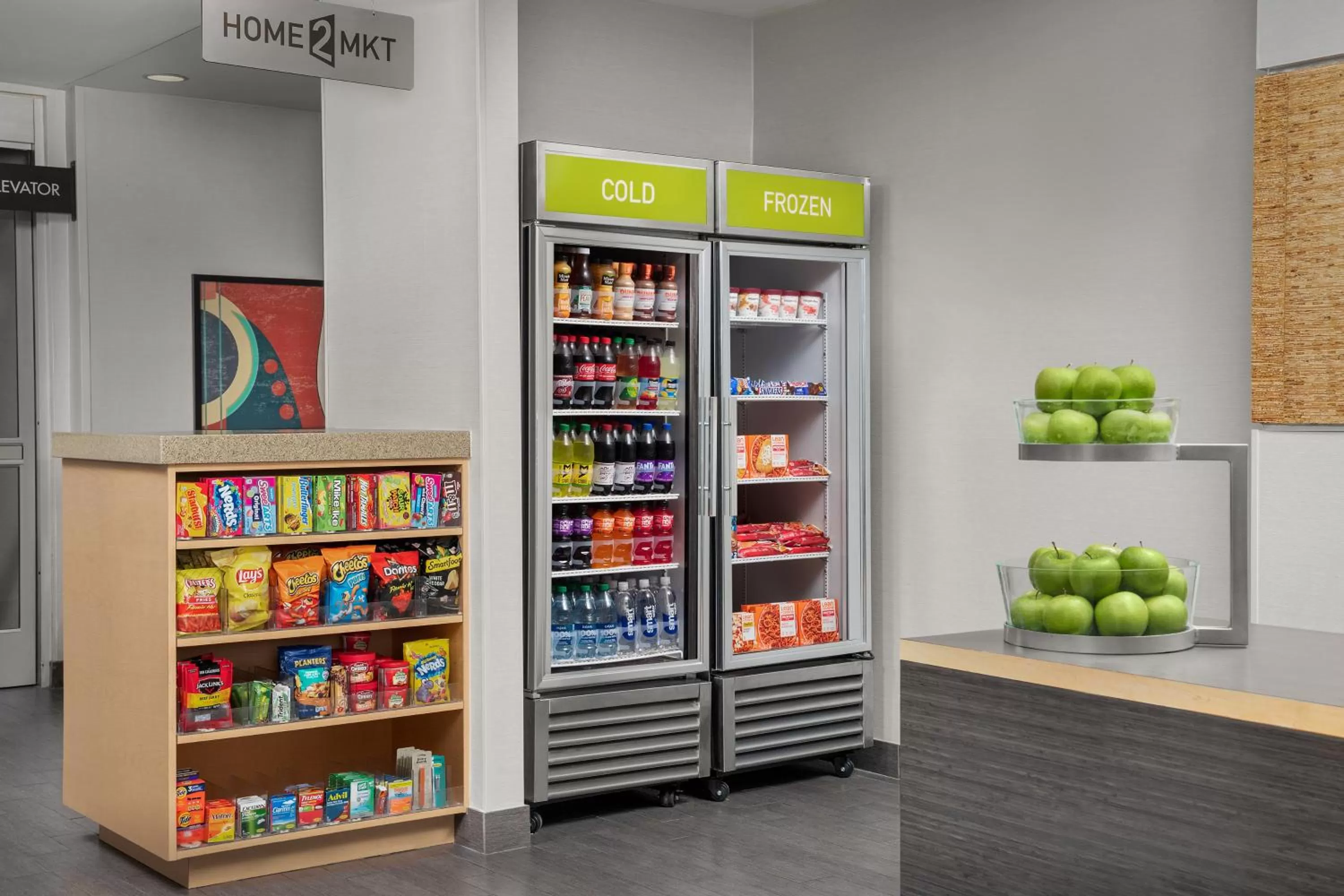 Food and drinks in Home2 Suites by Hilton - Memphis/Southaven