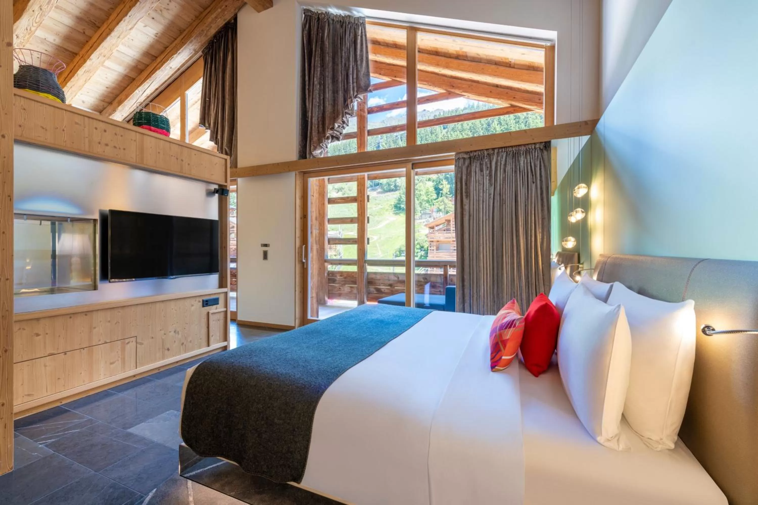 Photo of the whole room, Bed in W Verbier