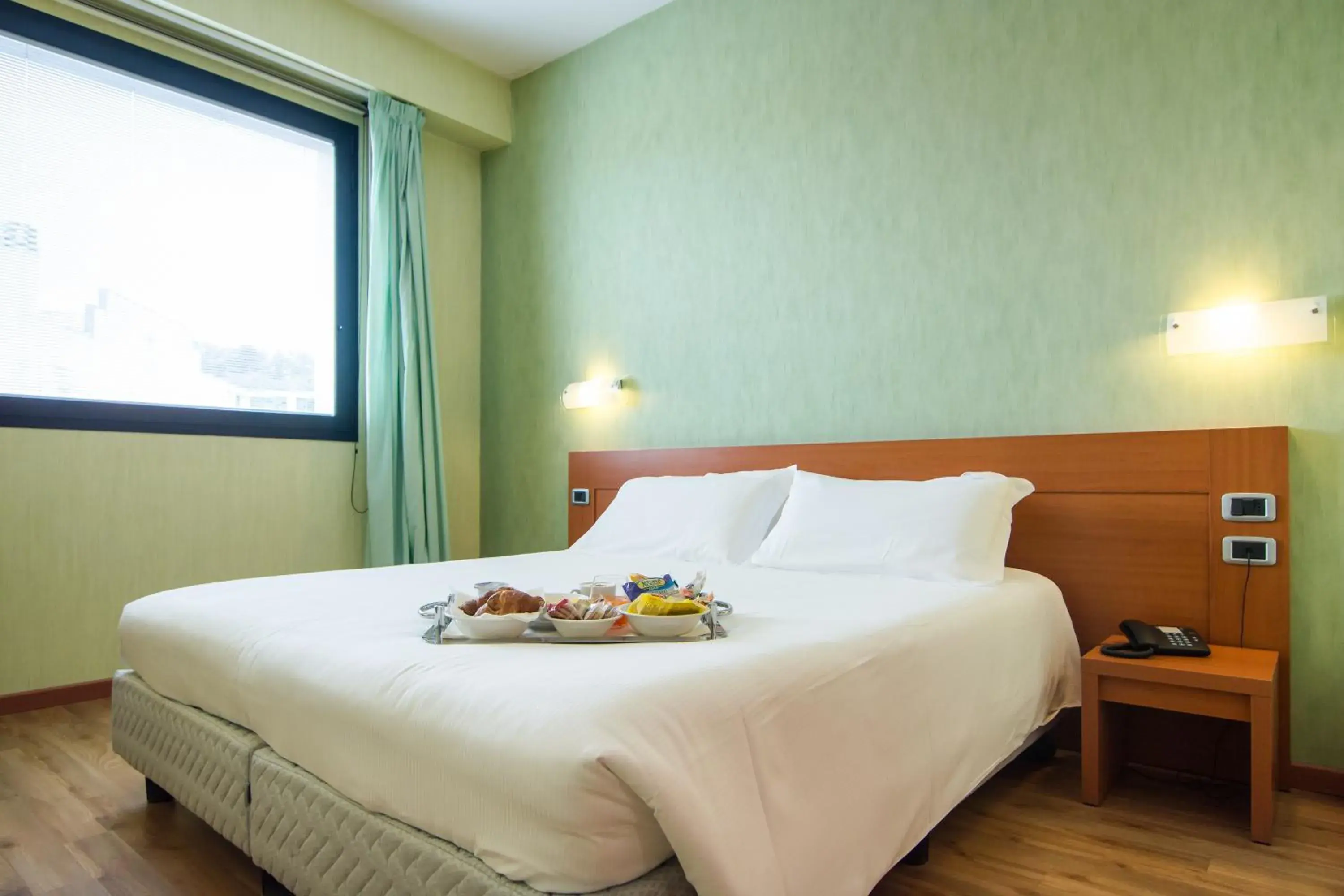 Standard Double Room in Hotel Concorde Standard Double Room in Hotel Concorde