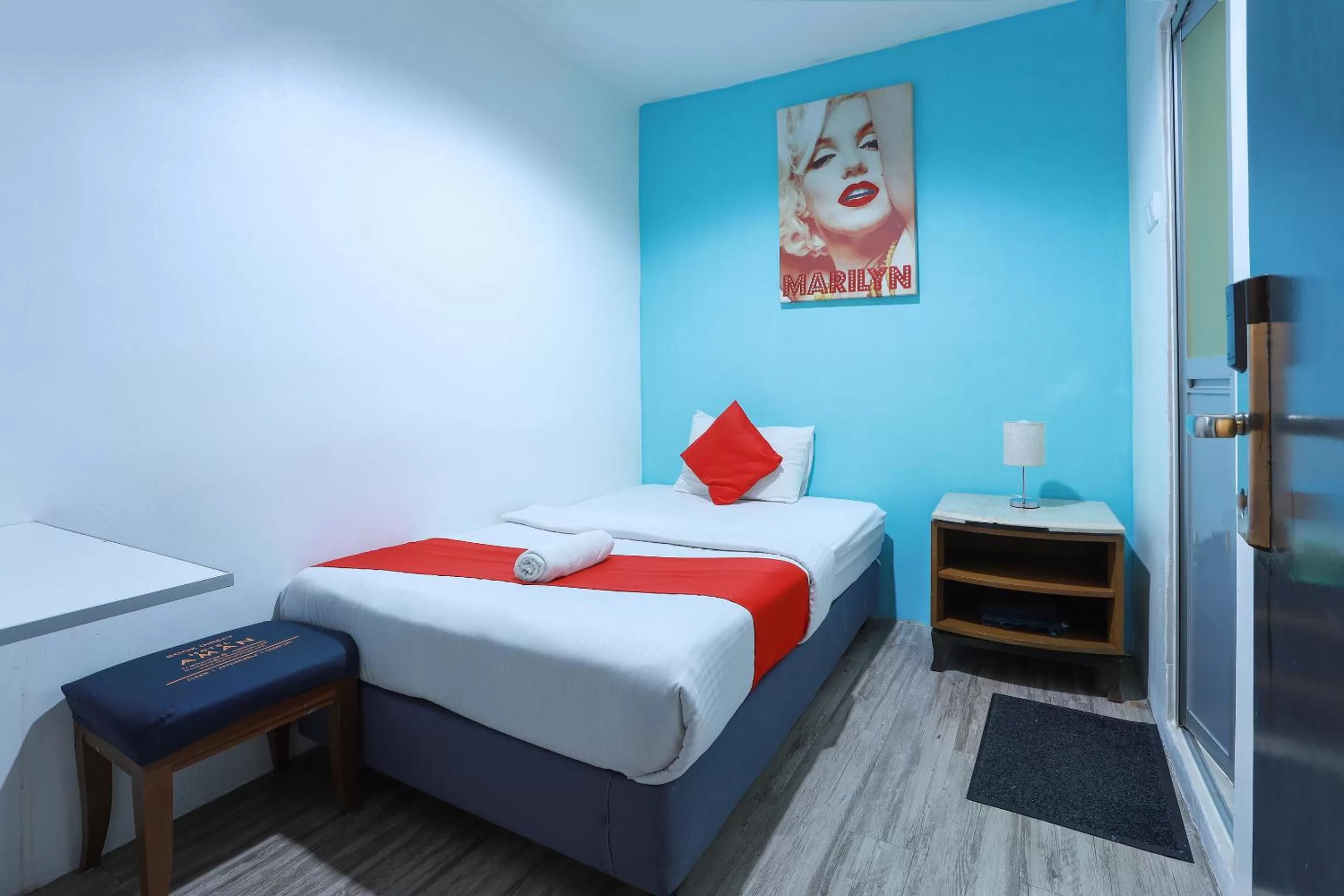 Bedroom, Bed in Hotel Aman- Nilai & KLIA