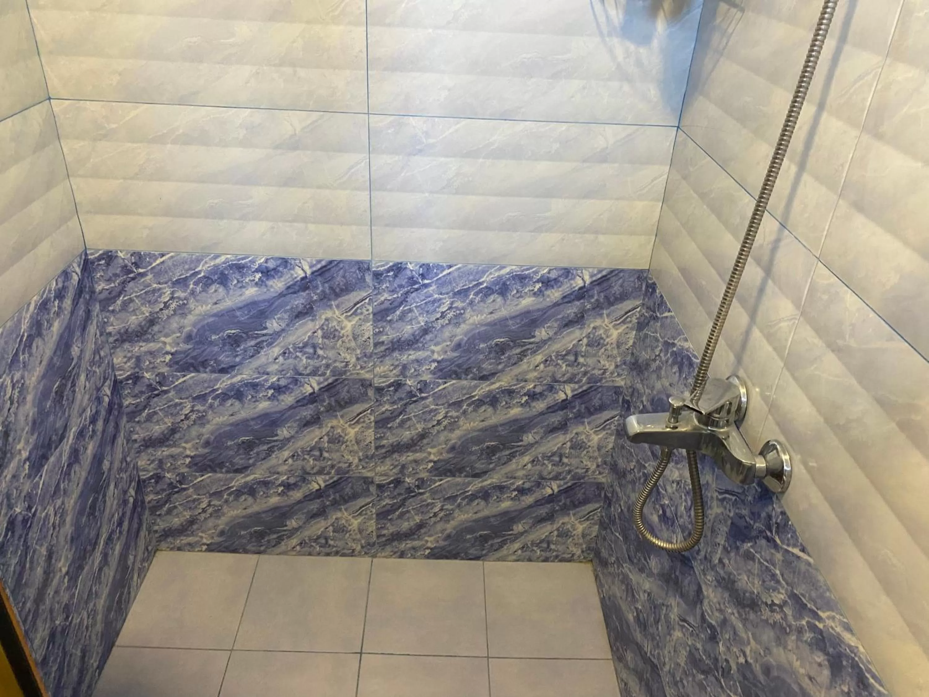 Bathroom in Karine B&B