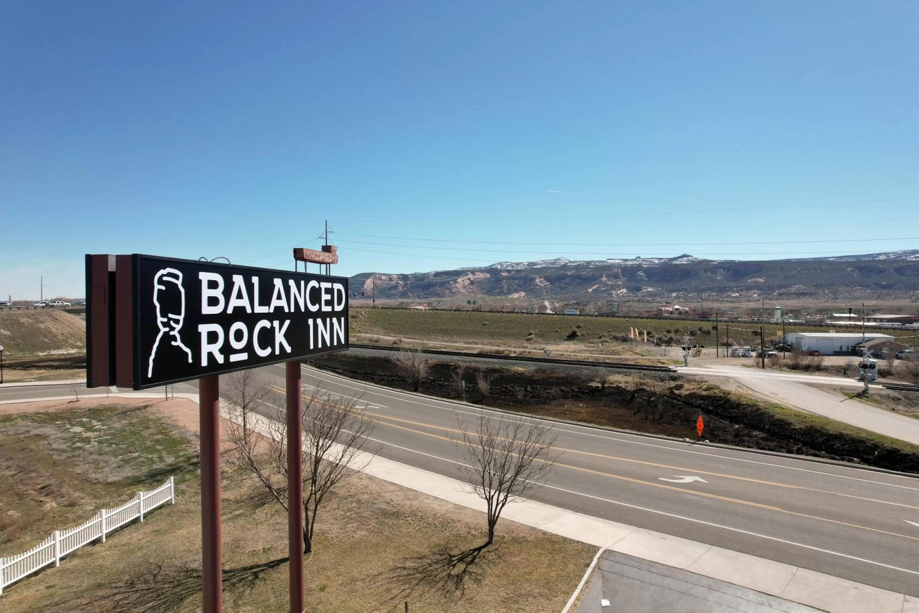 Balanced Rock Inn