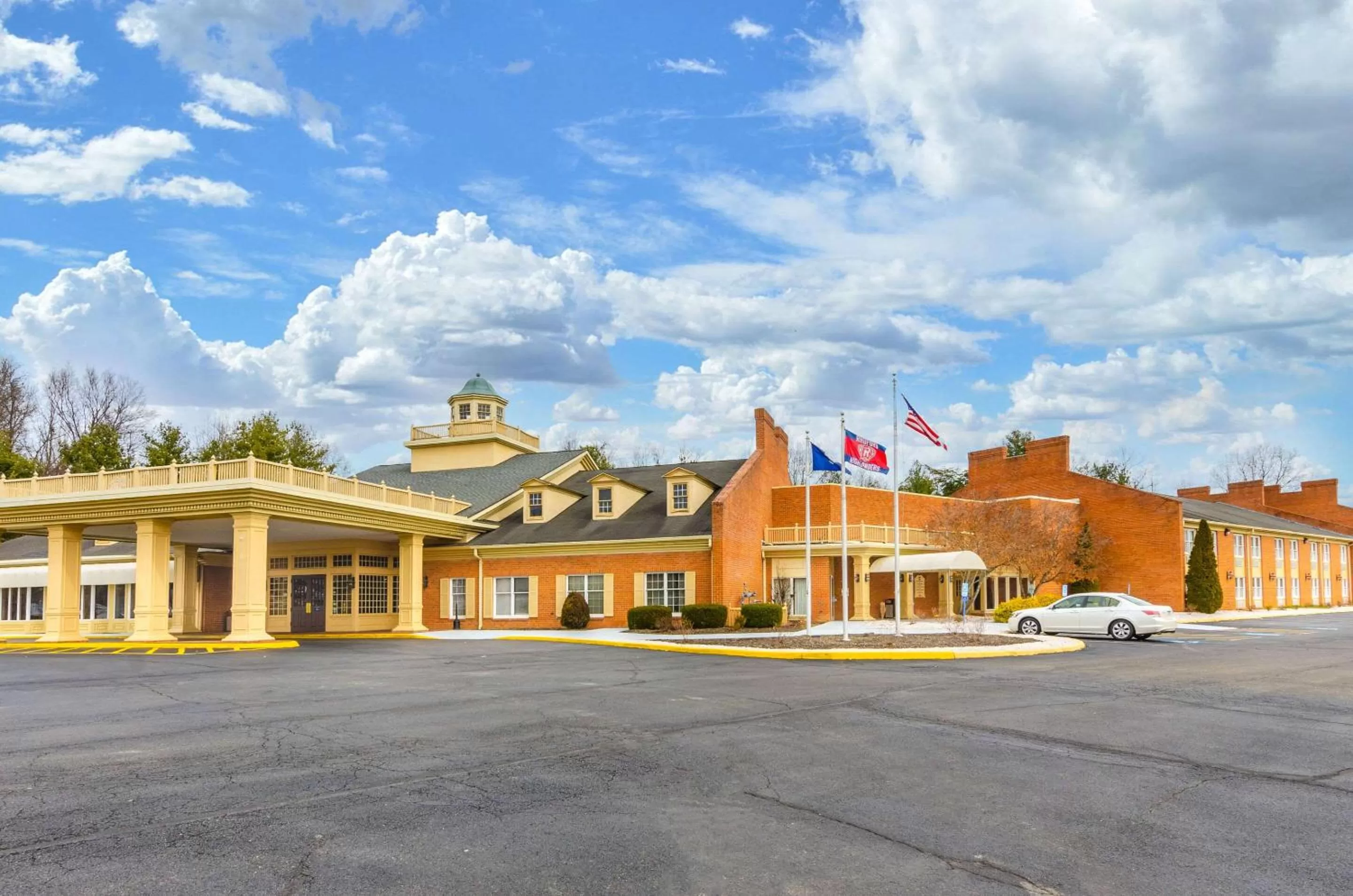 Property building in Quality Inn Radford-West Blacksburg I-81