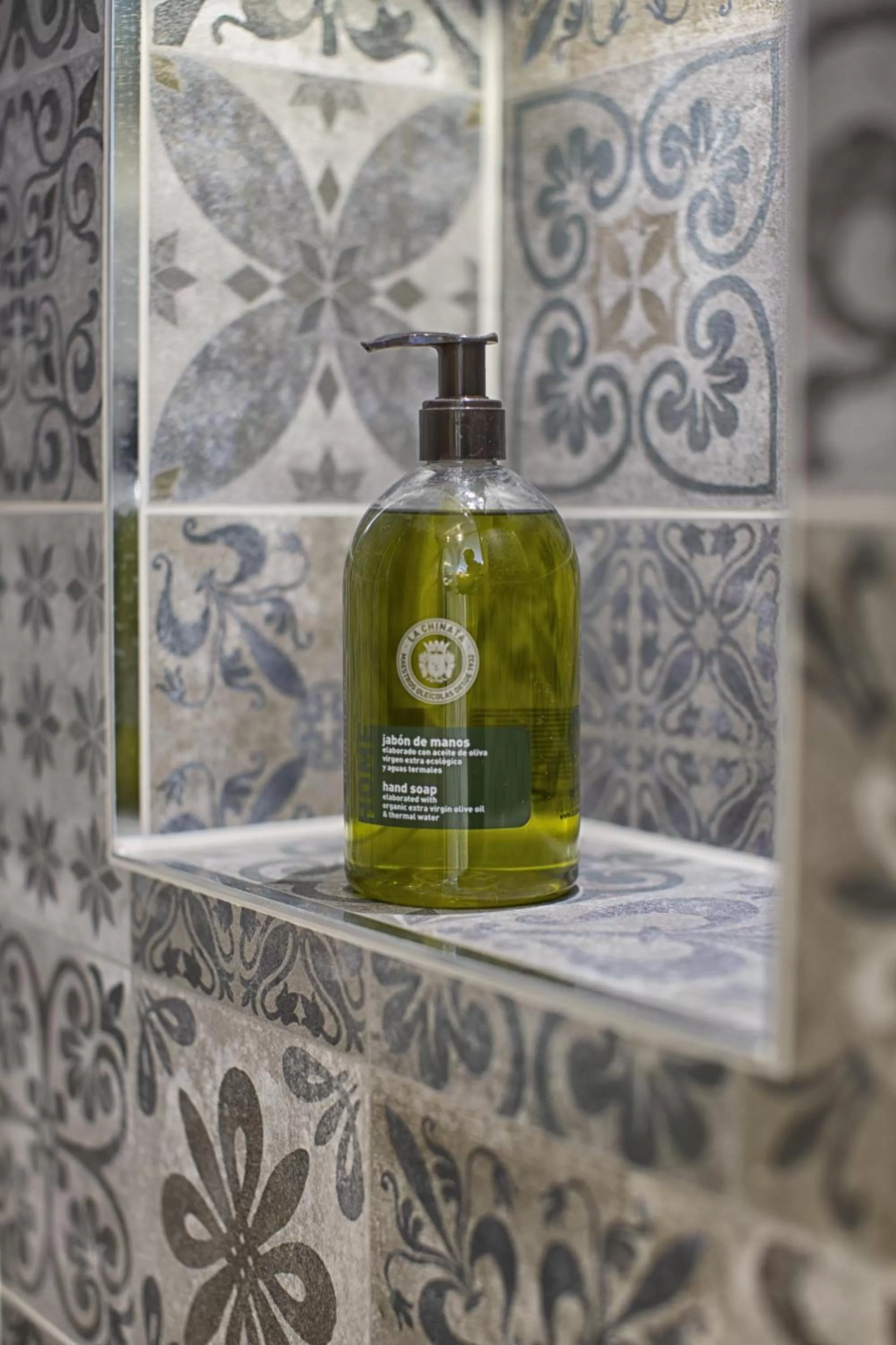 Bathroom in José Pizarro The Swan Inn