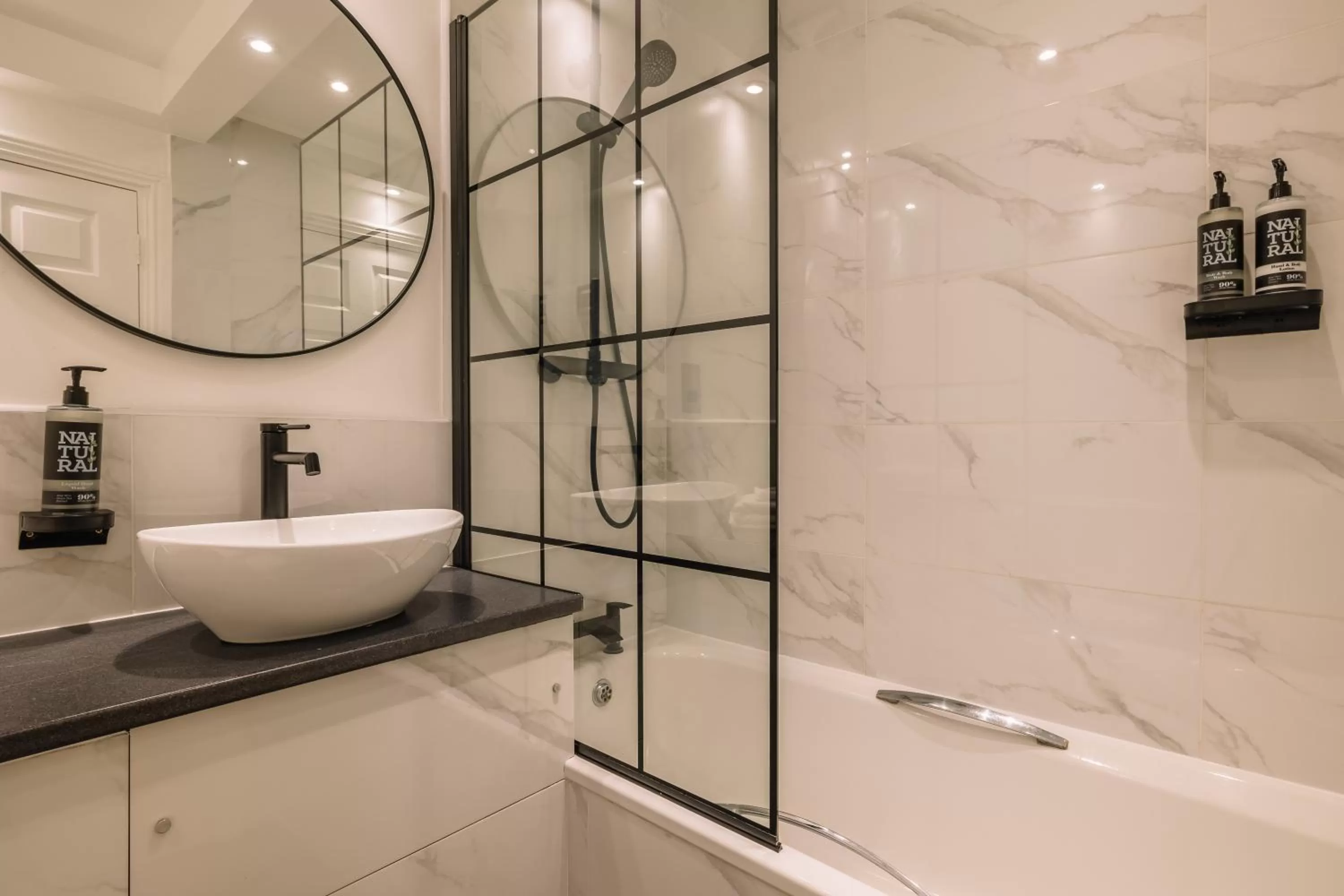 Bathroom in Muthu Belstead Brook Hotel