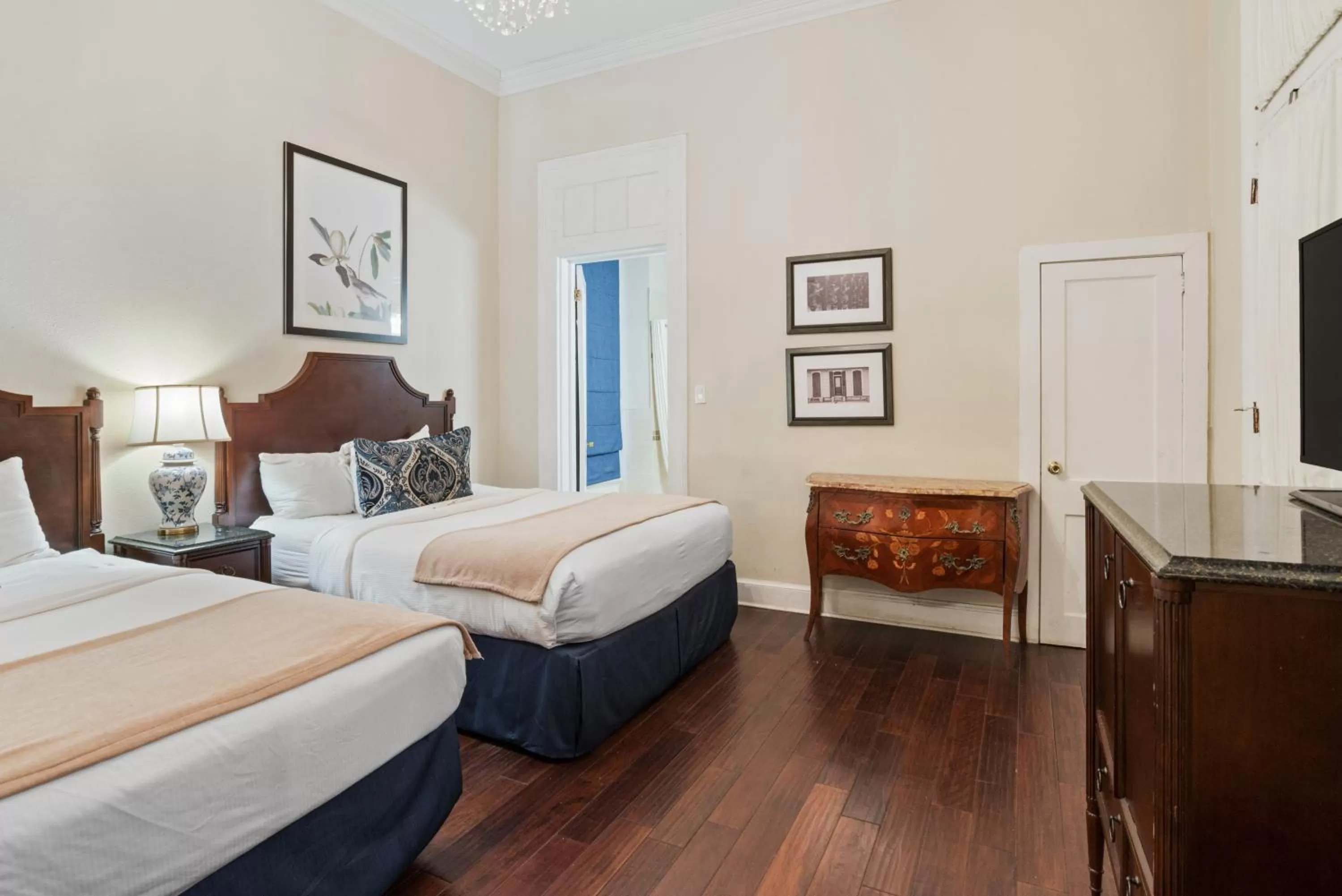 Bed in Andrew Jackson Hotel French Quarter