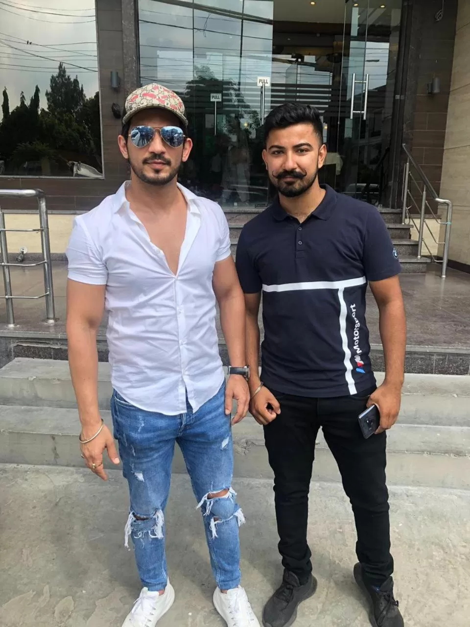 Hotel Makhan Residency