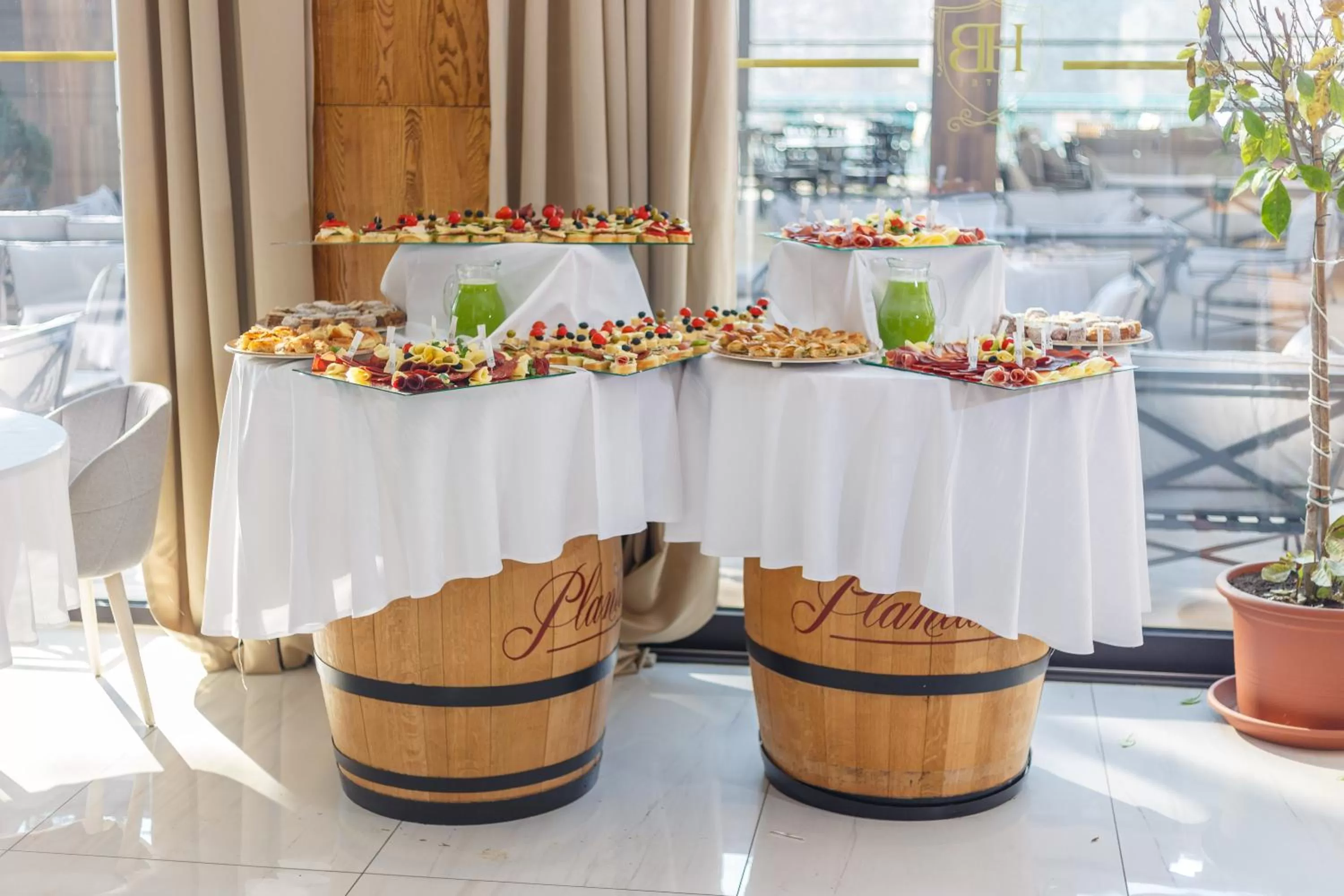 Restaurant/places to eat in Hotel Berane