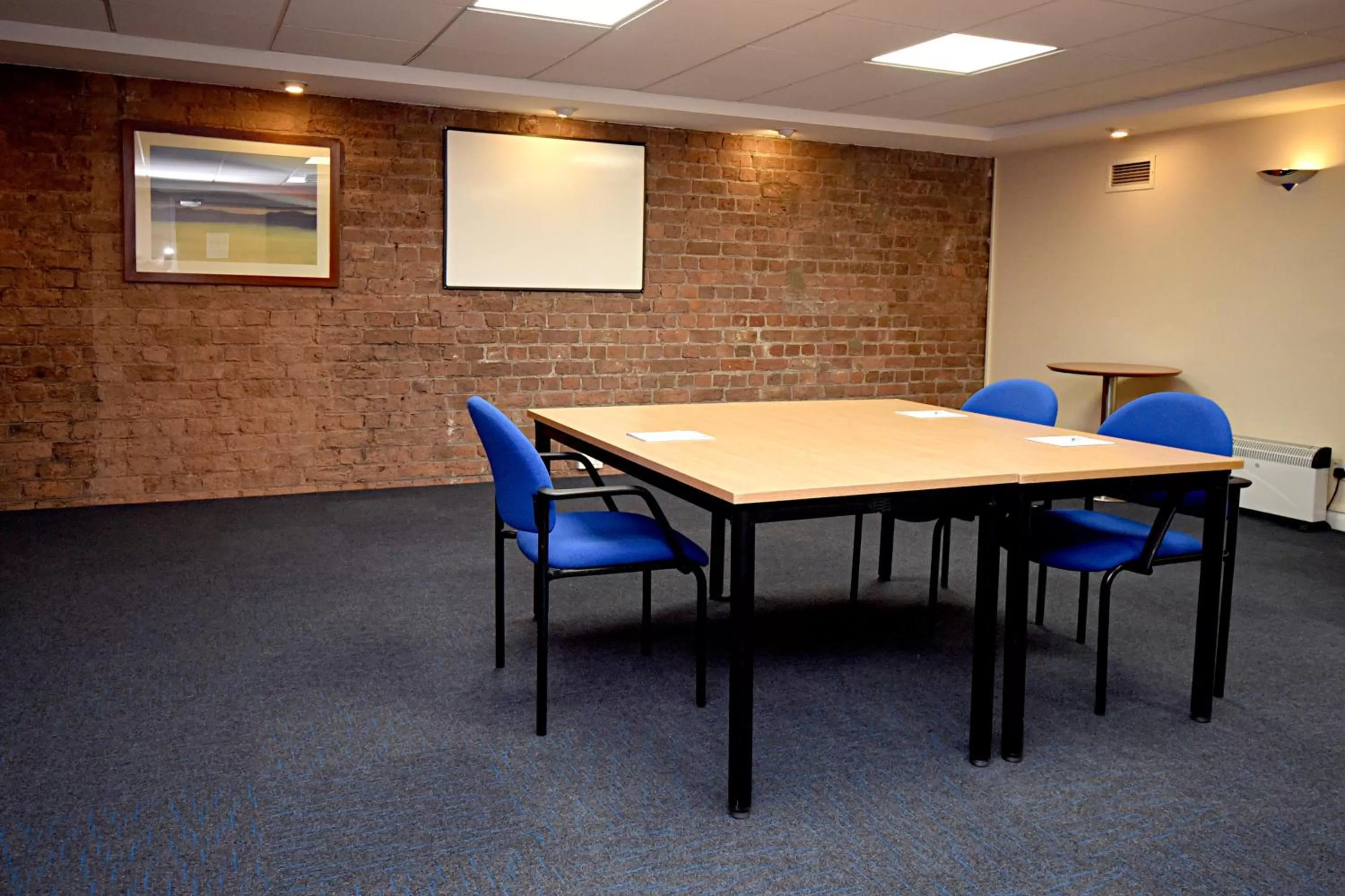 Meeting/conference room in Holiday Inn Express Liverpool-Albert Dock by IHG