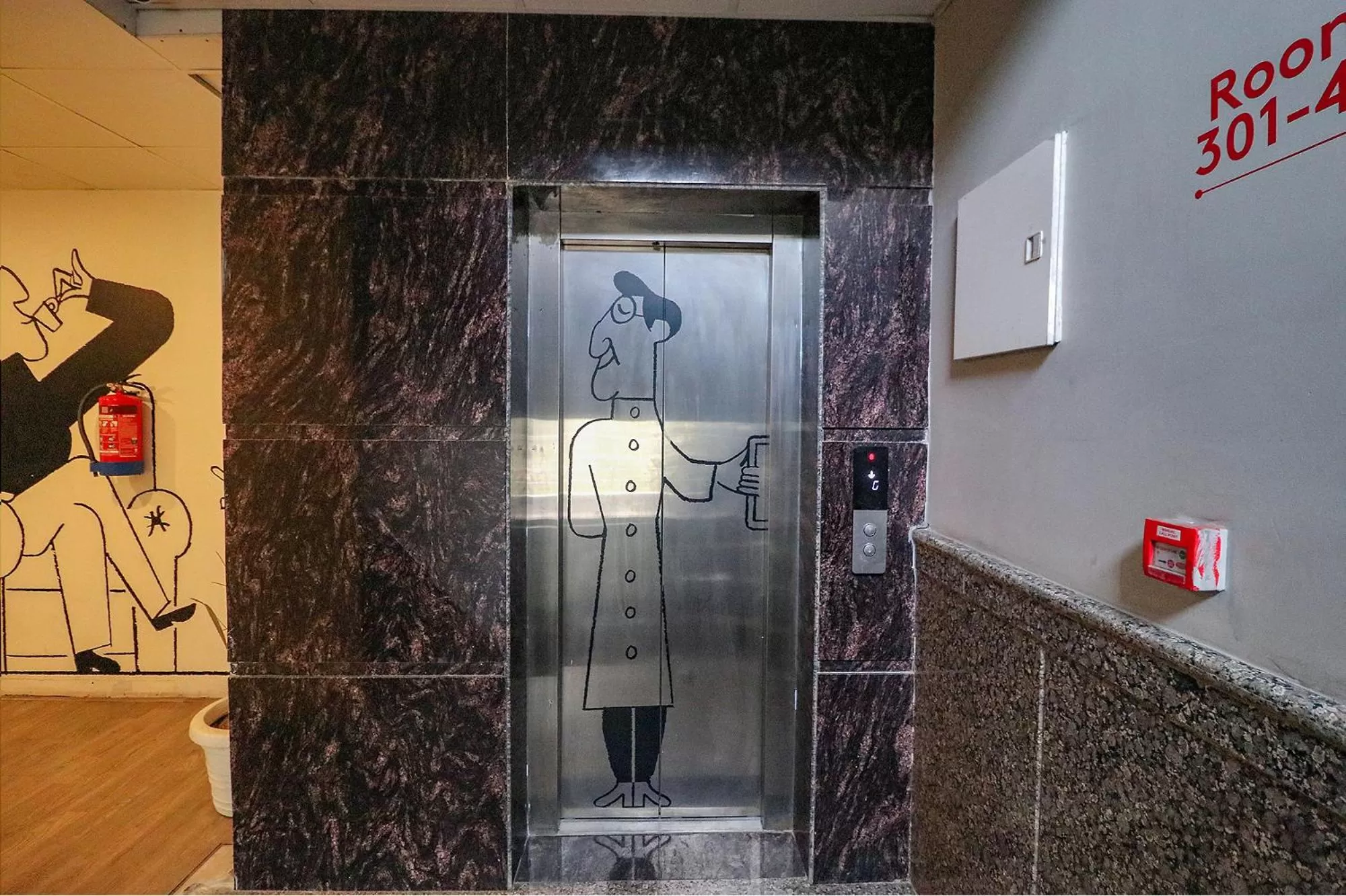 Facade/entrance in FabHotel The Chaitanyas Rohini sec 18