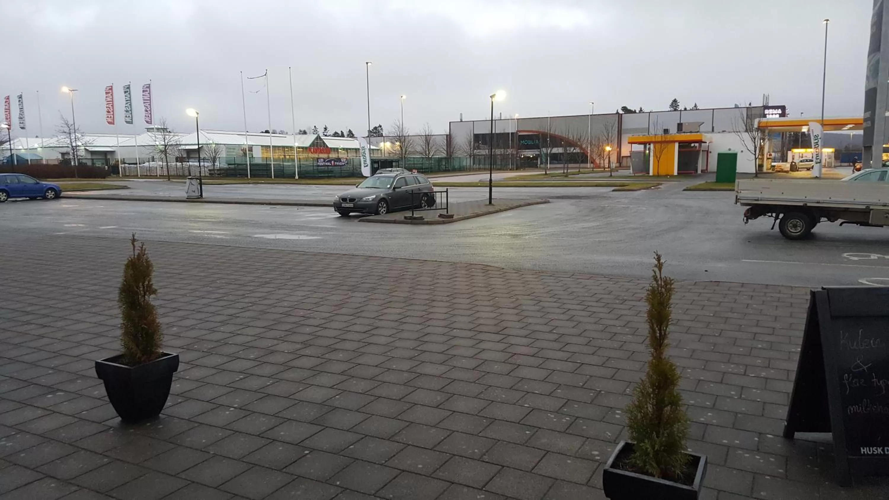 Off site in Motell Svinesundparken