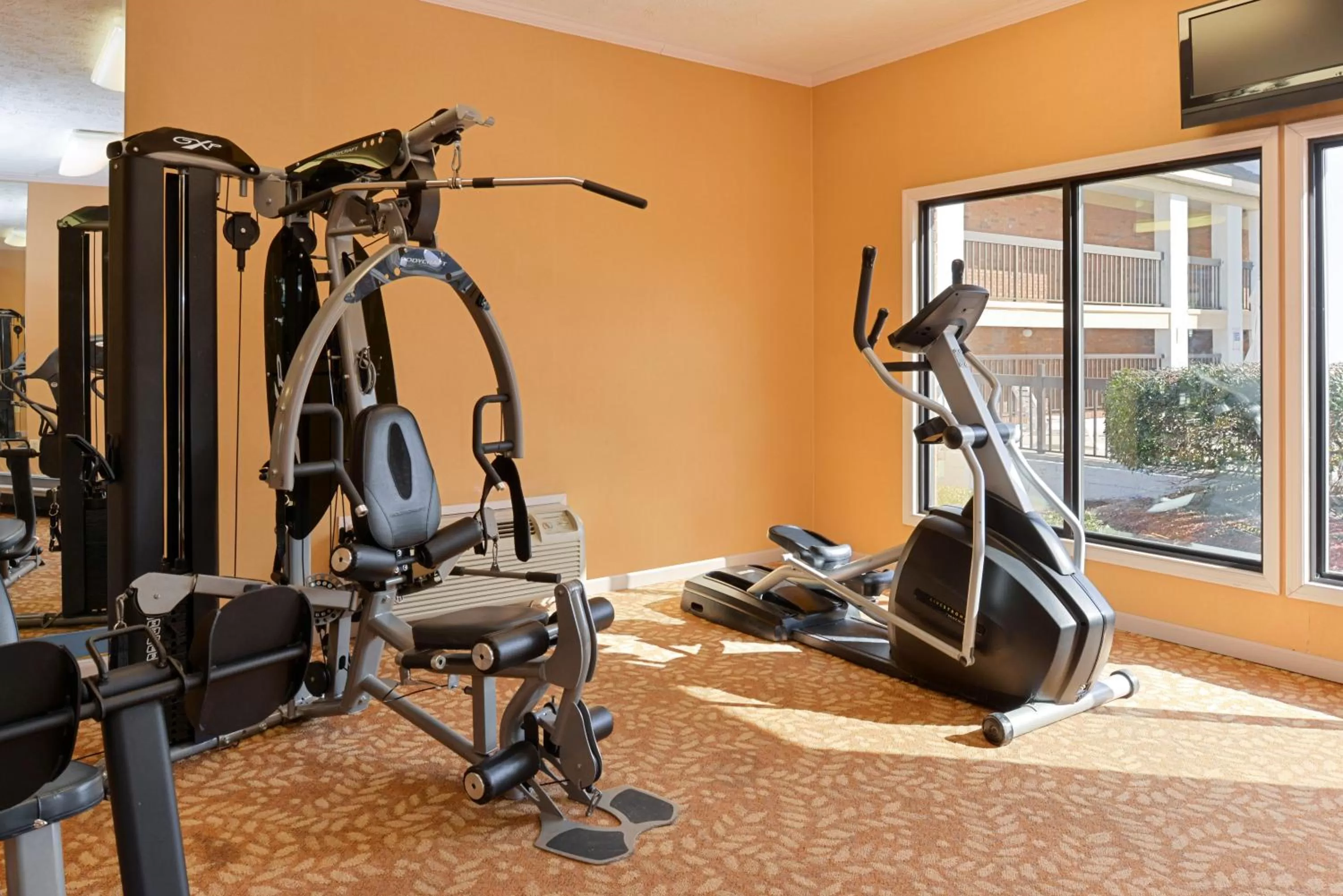Fitness centre/facilities in SureStay Plus Hotel by Best Western Fayetteville