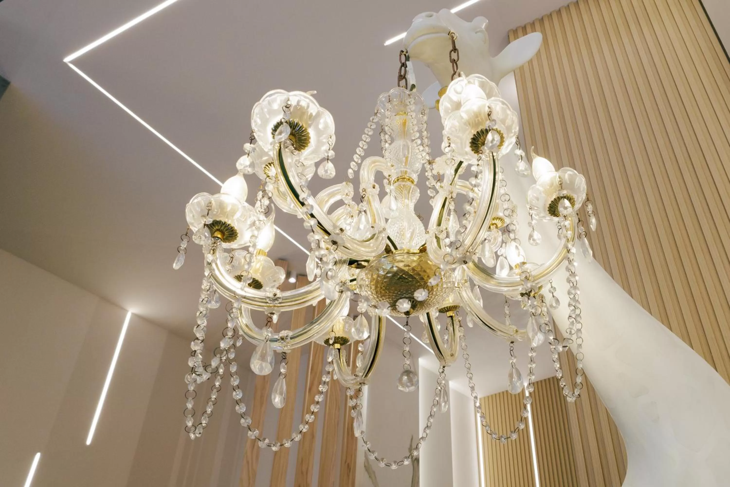 Property building, Restaurant/Places to Eat in LUX&EASY Signature Syngrou 234