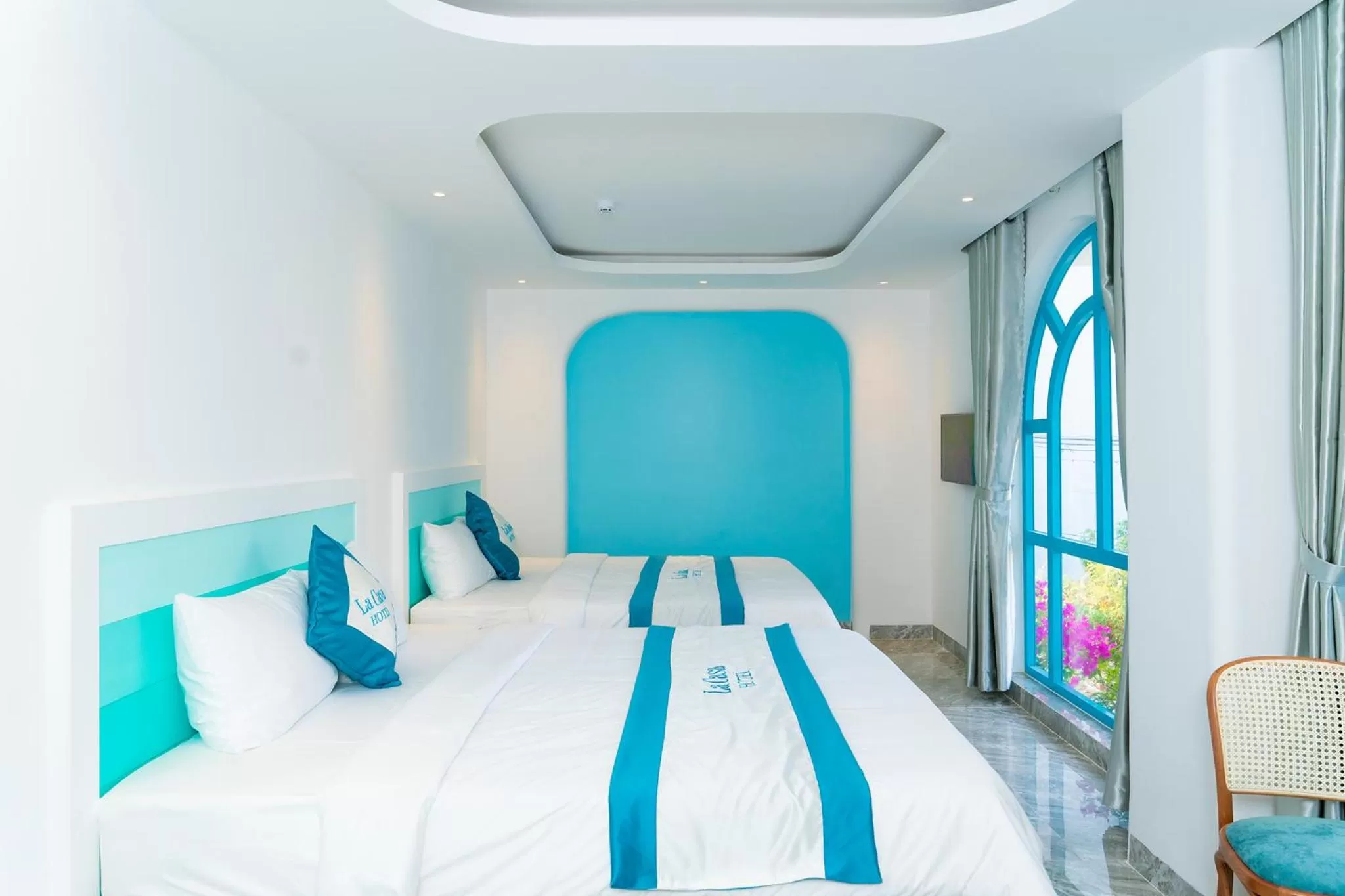 Bed in La Casa Boutique Hotel