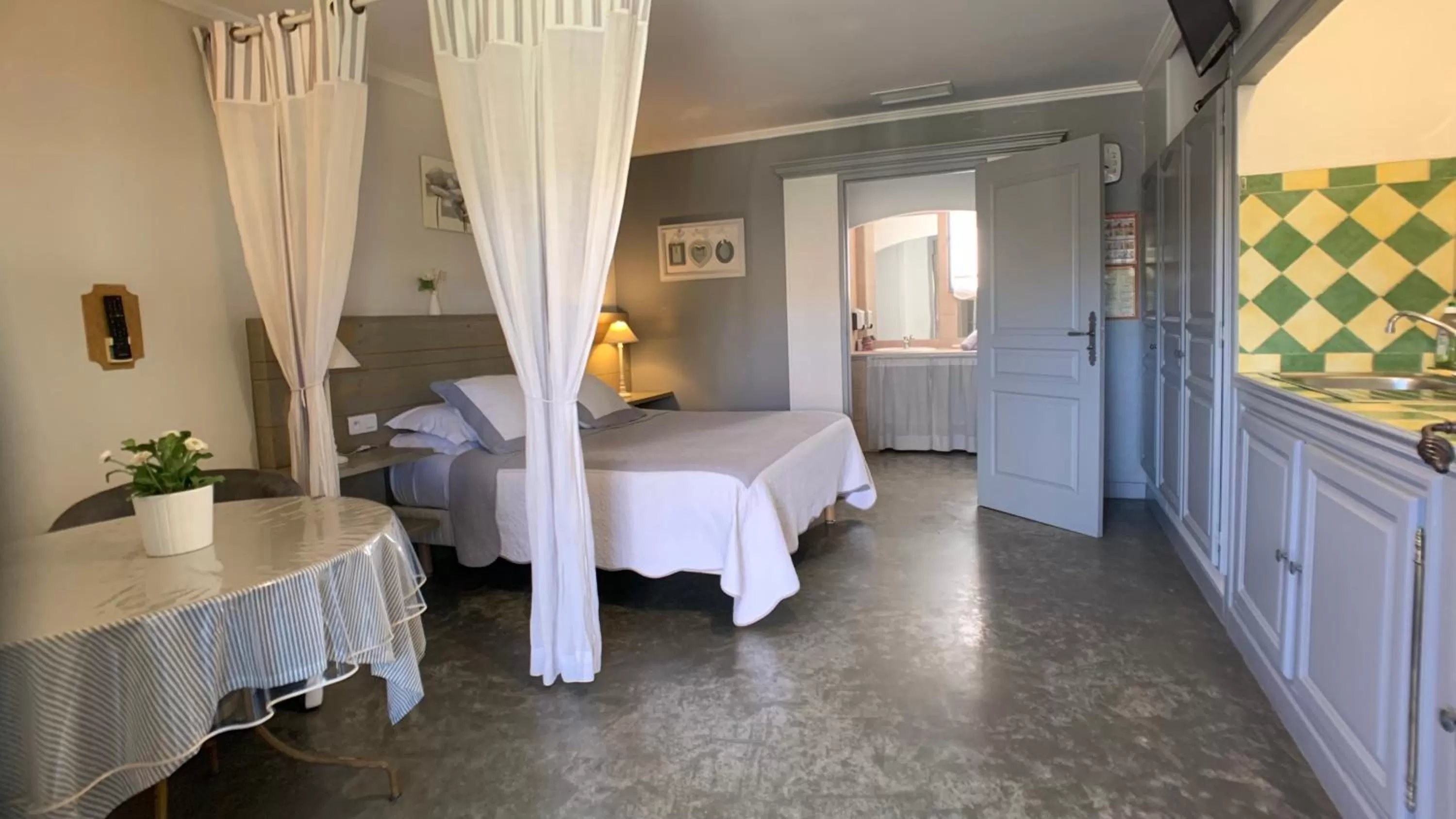 Superior Studio in Residence Melody - Adult only