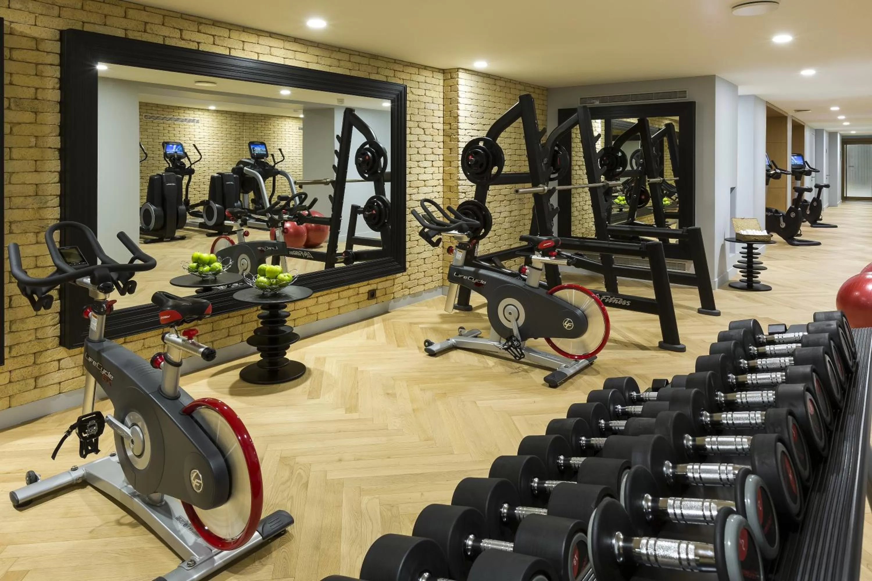 Fitness centre/facilities in La Clef Tour Eiffel Paris by The Crest Collection