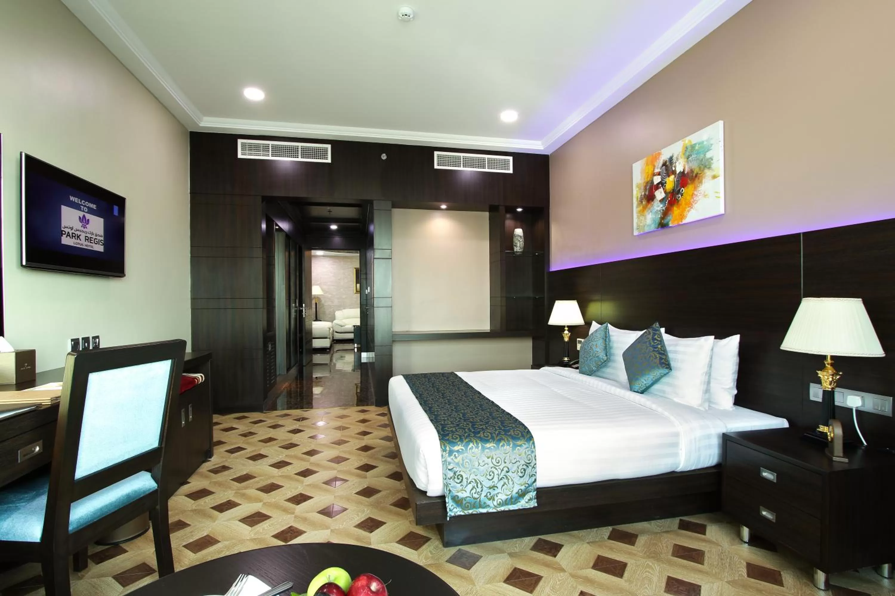 Bedroom, Bed in Park Regis Lotus Hotel