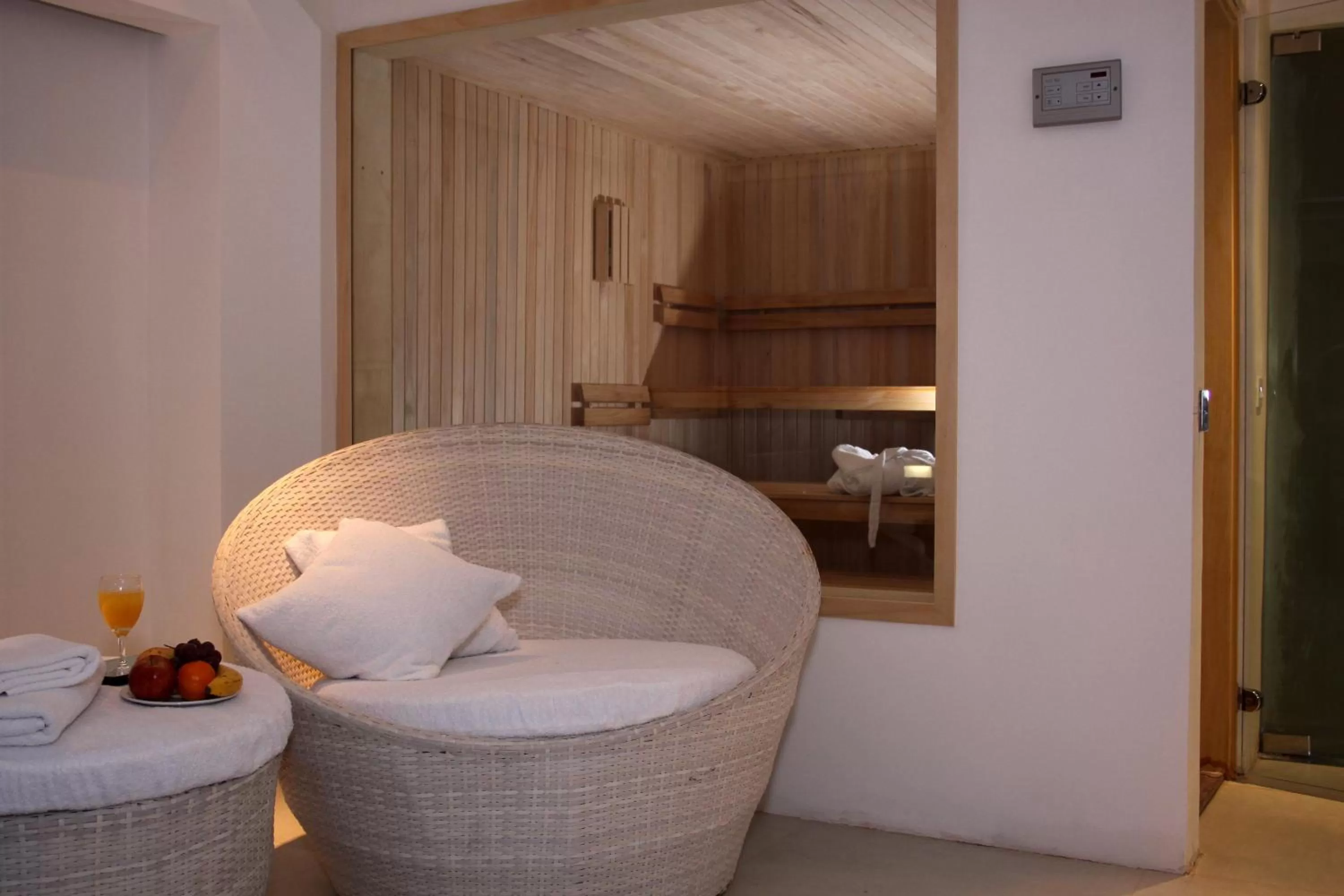 Fitness centre/facilities, Bed in San Isidro Plaza Hotel