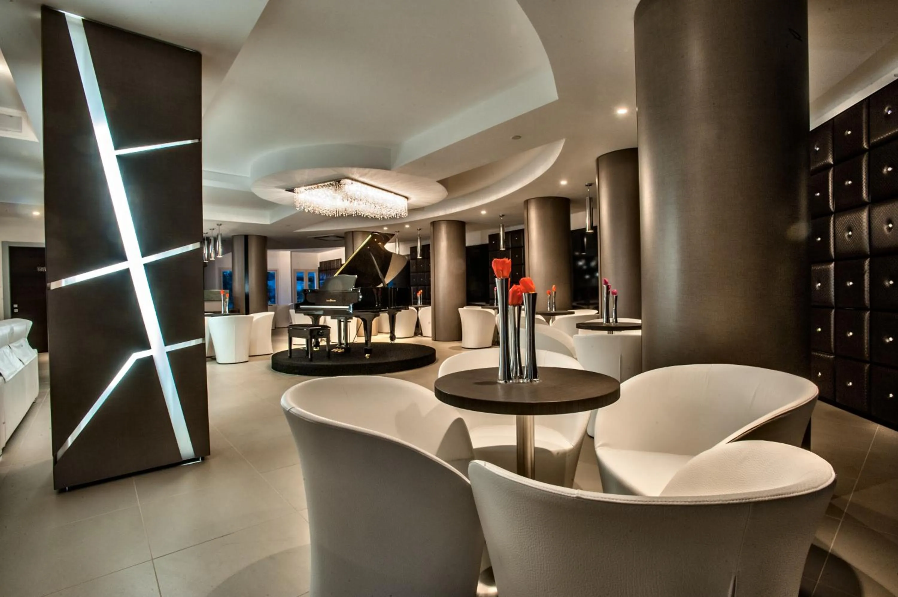 Lounge or bar in Grand Hotel Resort&SPA Ma&Ma - Adults Only