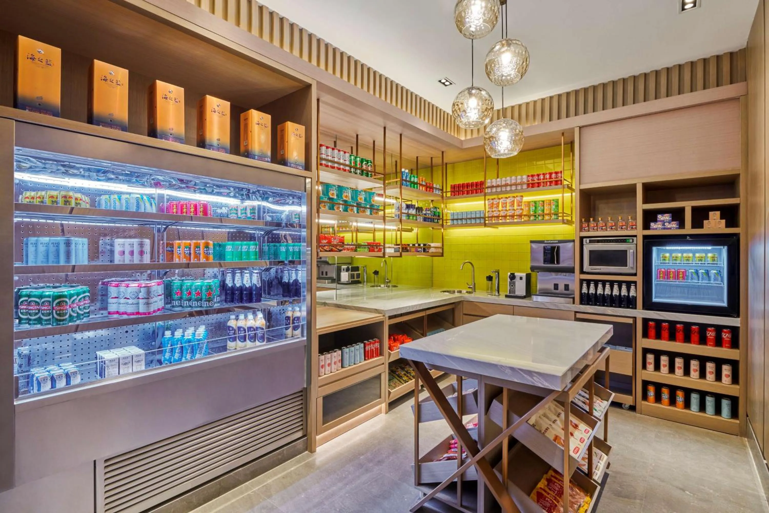 On-site shops in Hilton Garden Inn Shenzhen Guangming