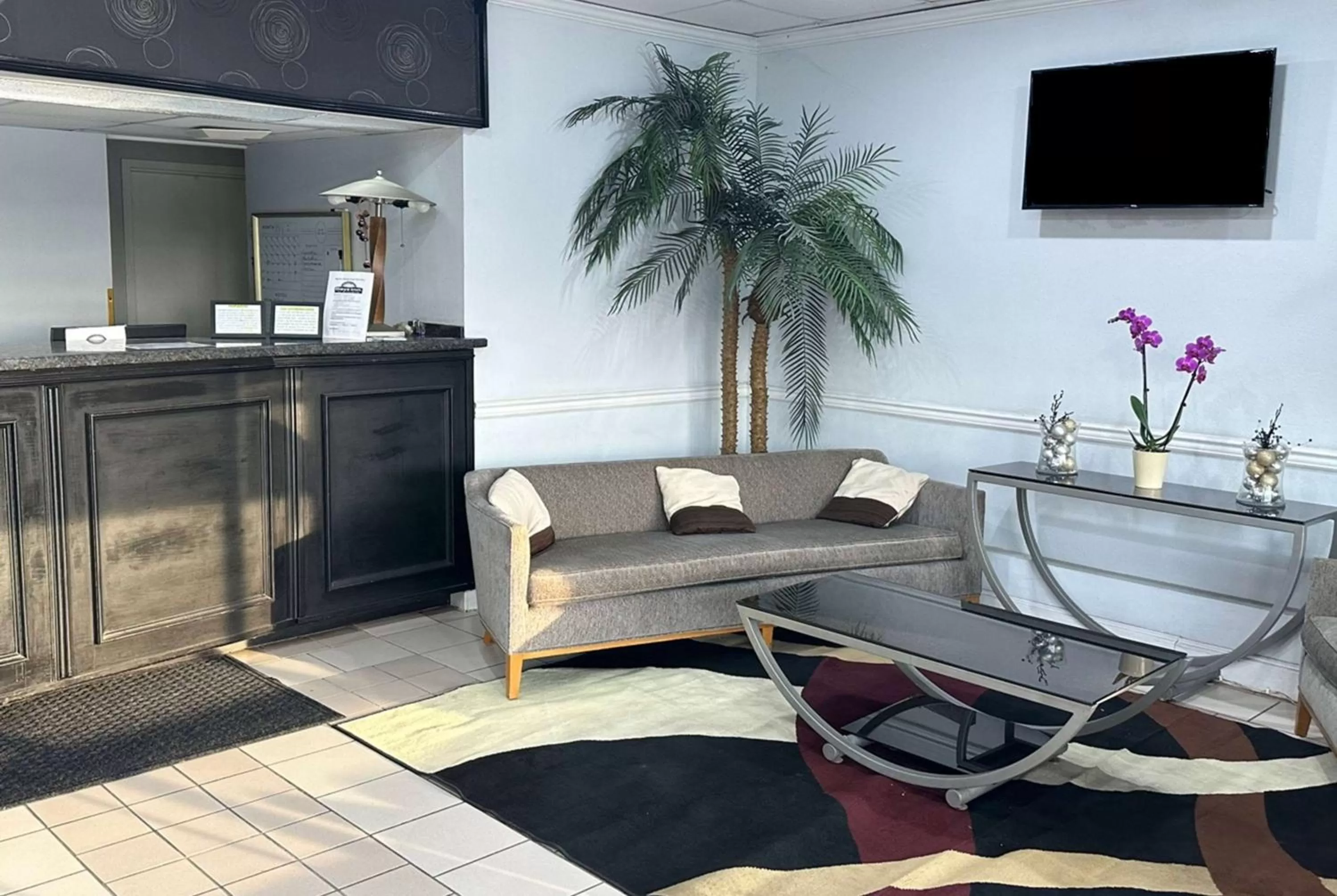 Lobby or reception in Days Inn & Suites by Wyndham Jennings