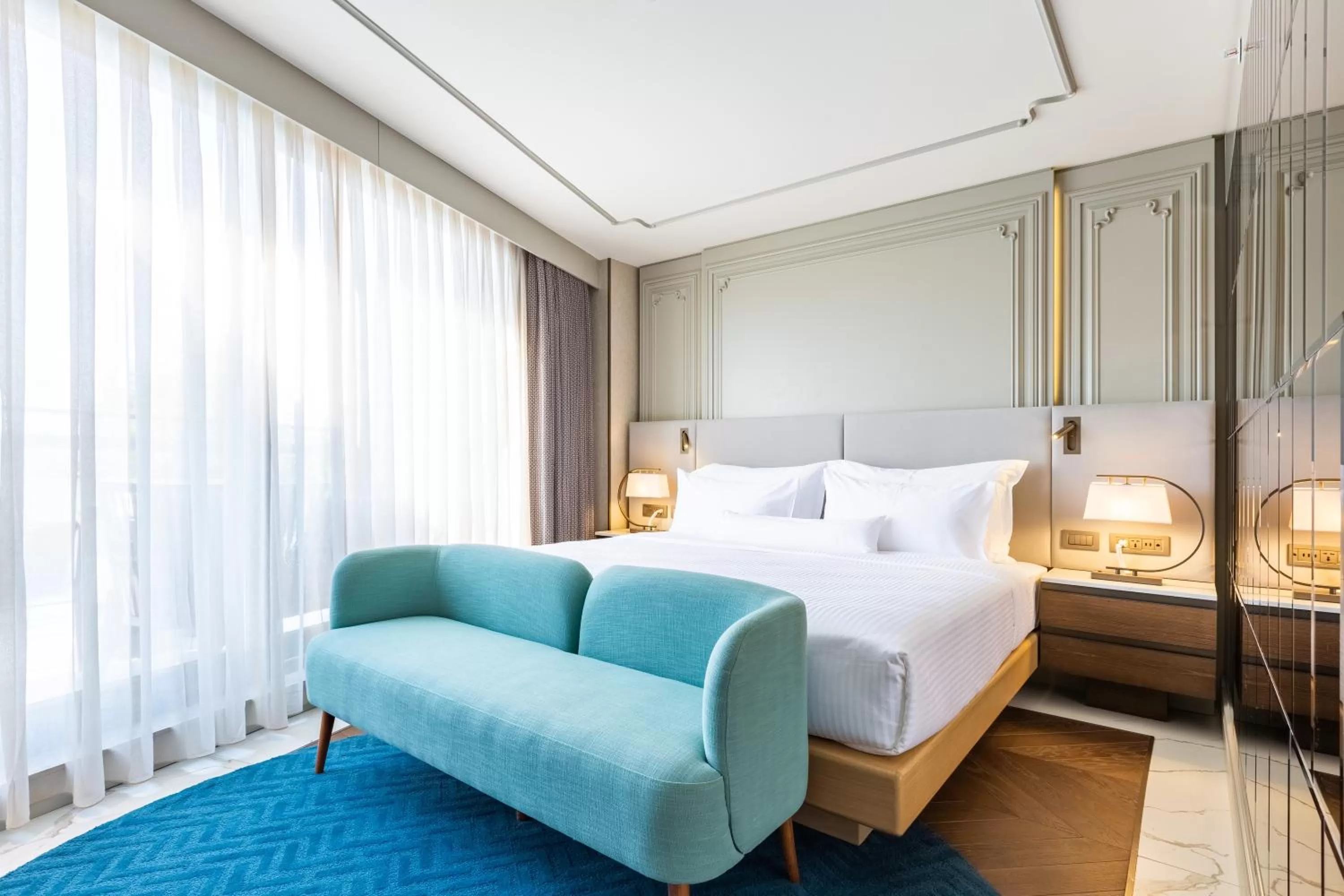 Bed in Stayso The House Hotel