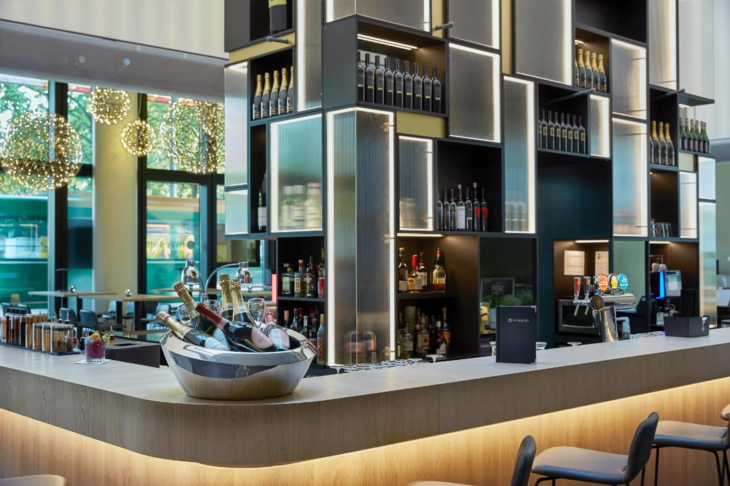 Lobby or reception in HYPERION Hotel Basel