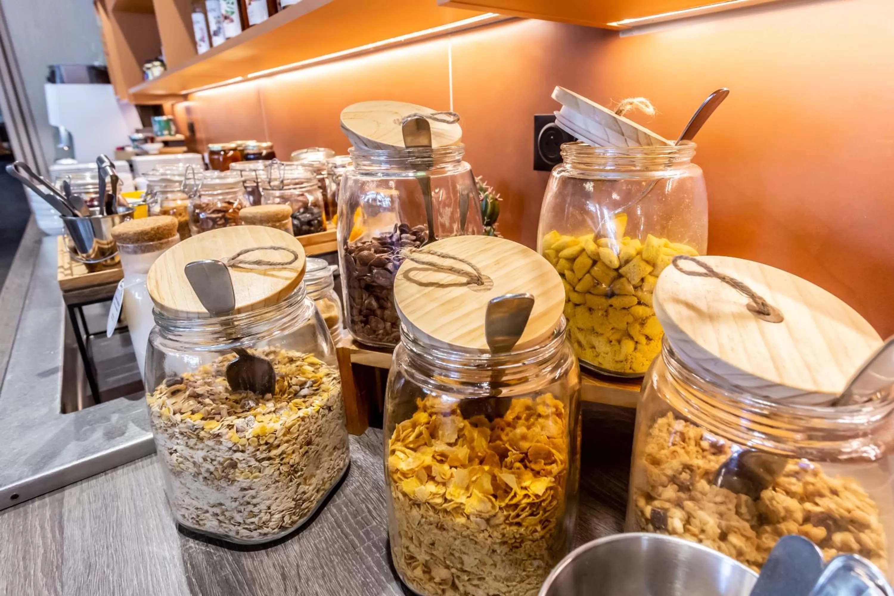 Breakfast in Novotel Bourges