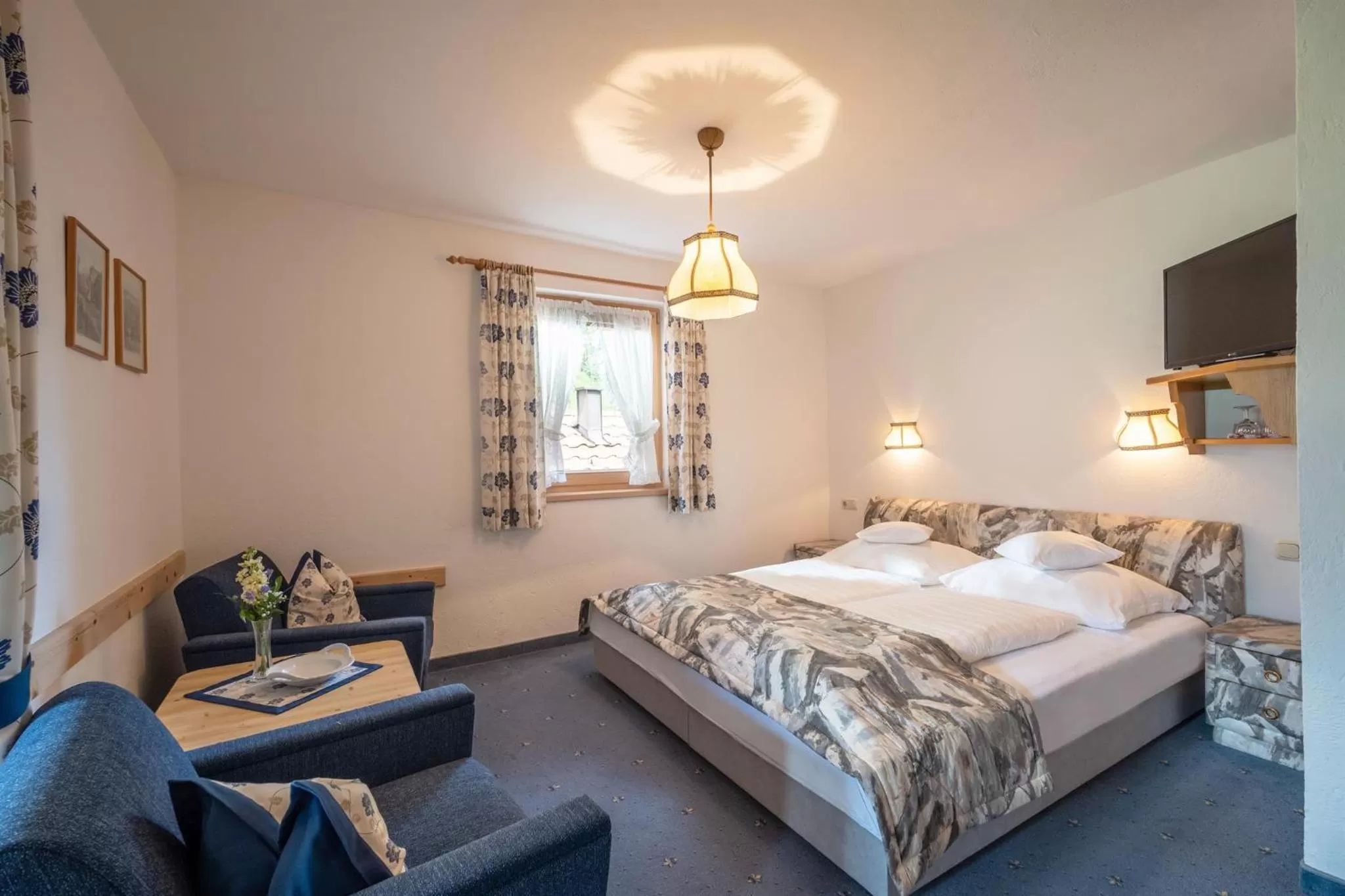 Bedroom in Gästeheim Auwitsch