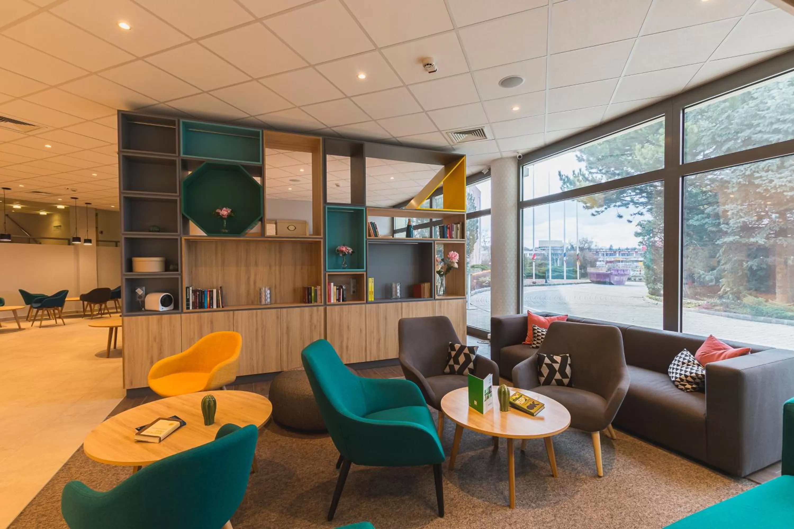 Lobby or reception in Holiday Inn Budapest-Budaörs by IHG