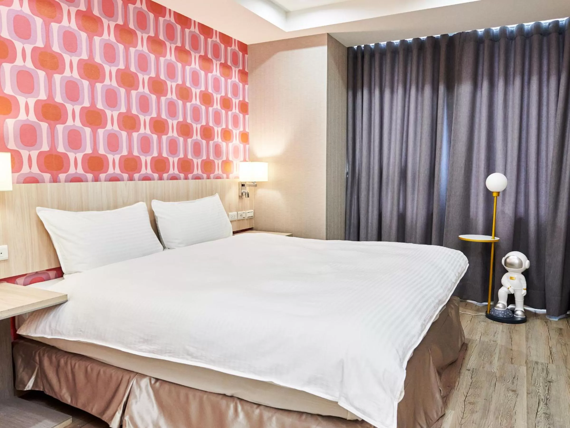 Bedroom, Bed in Comma Boutique Hotel