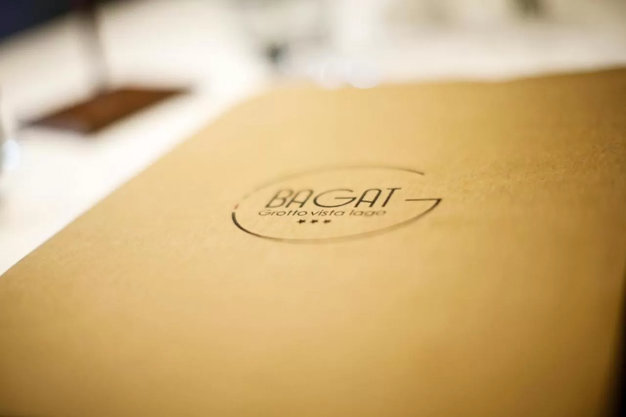 Restaurant/places to eat in Hotel Grotto Bagat