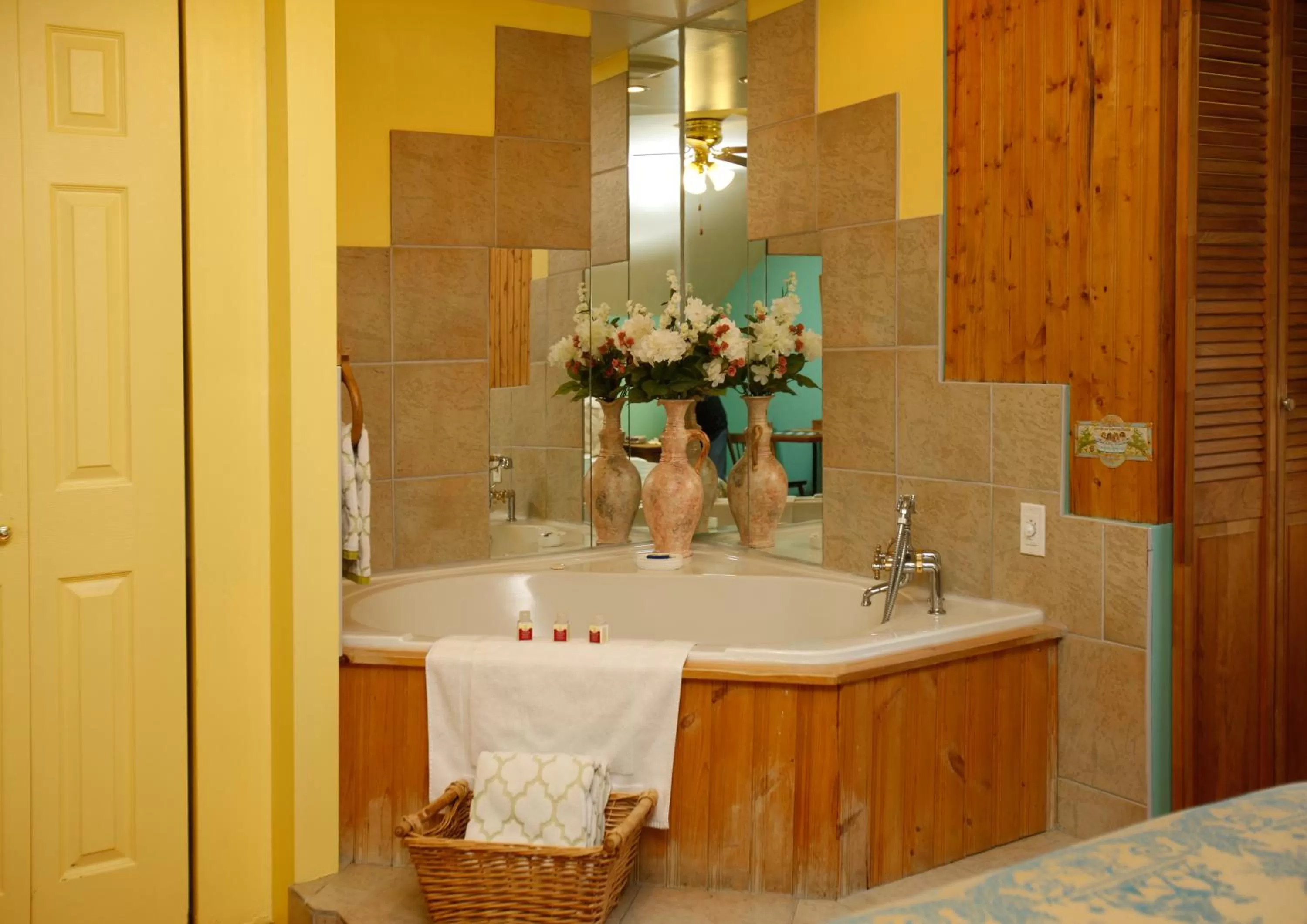 Bedroom in À Amour et Amitié